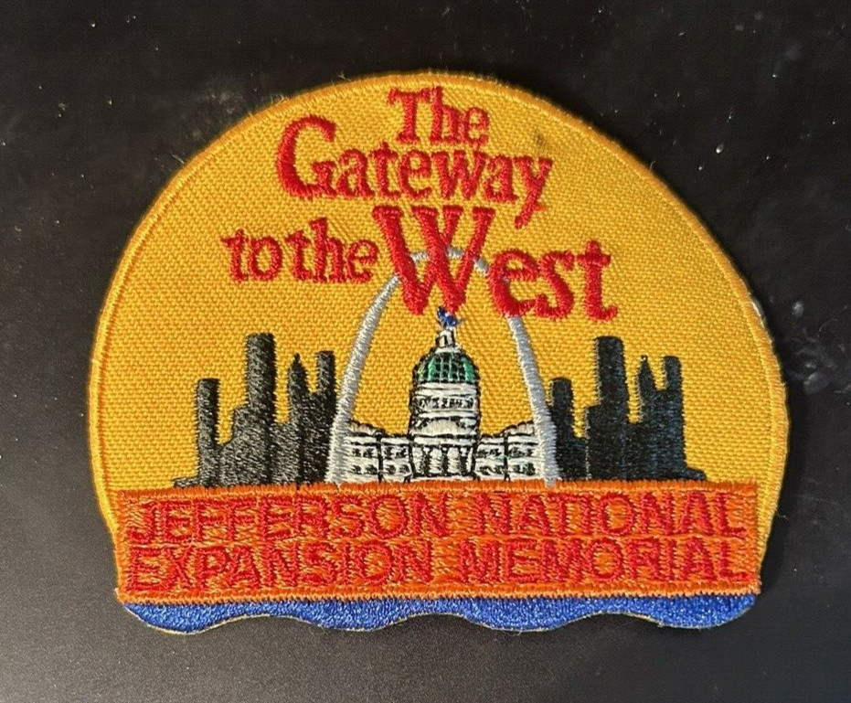 The Gateway to the West, Jefferson National Exp. Mem. Patch