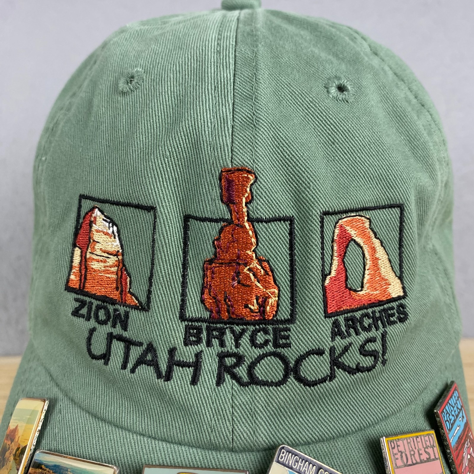 National Park Memorabilia 8 pin Lot utah hat cap adjustable Painted desert