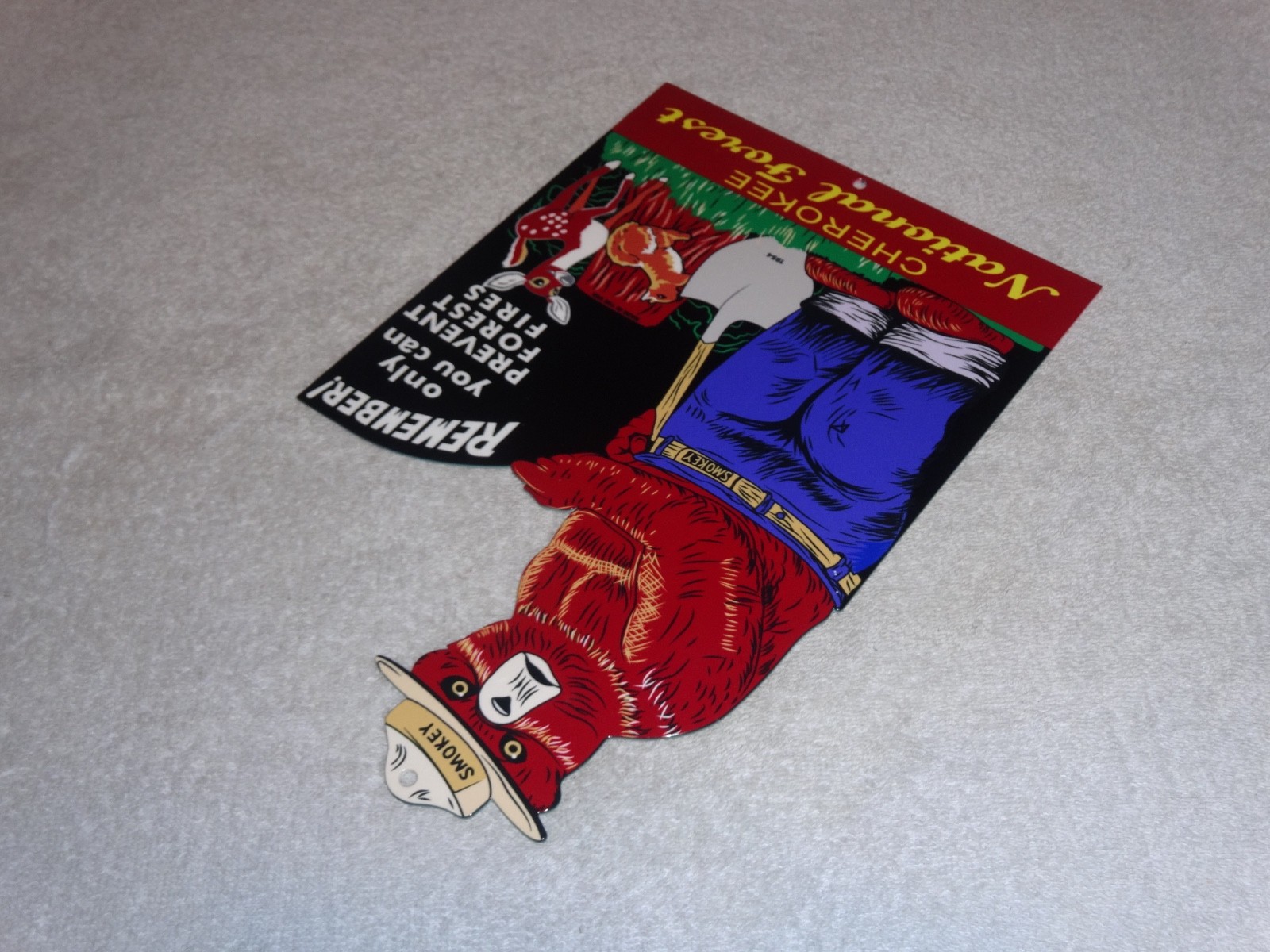VINTAGE UNITED STATES FOREST FIRE PREVENTION SMOKEY THE BEAR 12″ METAL GAS SIGN!