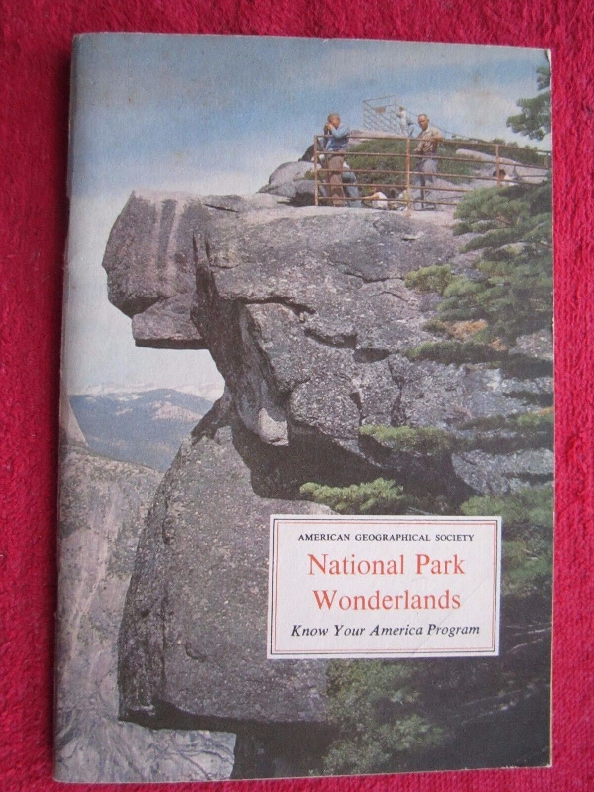 1957 NATIONAL PARK WONDERLANDS 64 PAGE STICKER BOOKLET