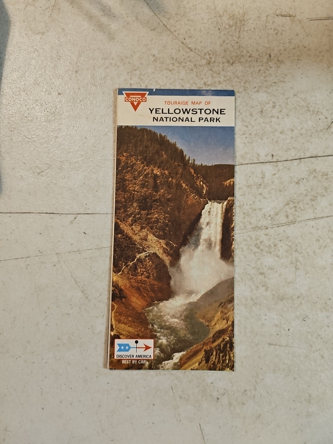 1968 Touraide Map of Yellowstone National Park Conoco Road Map