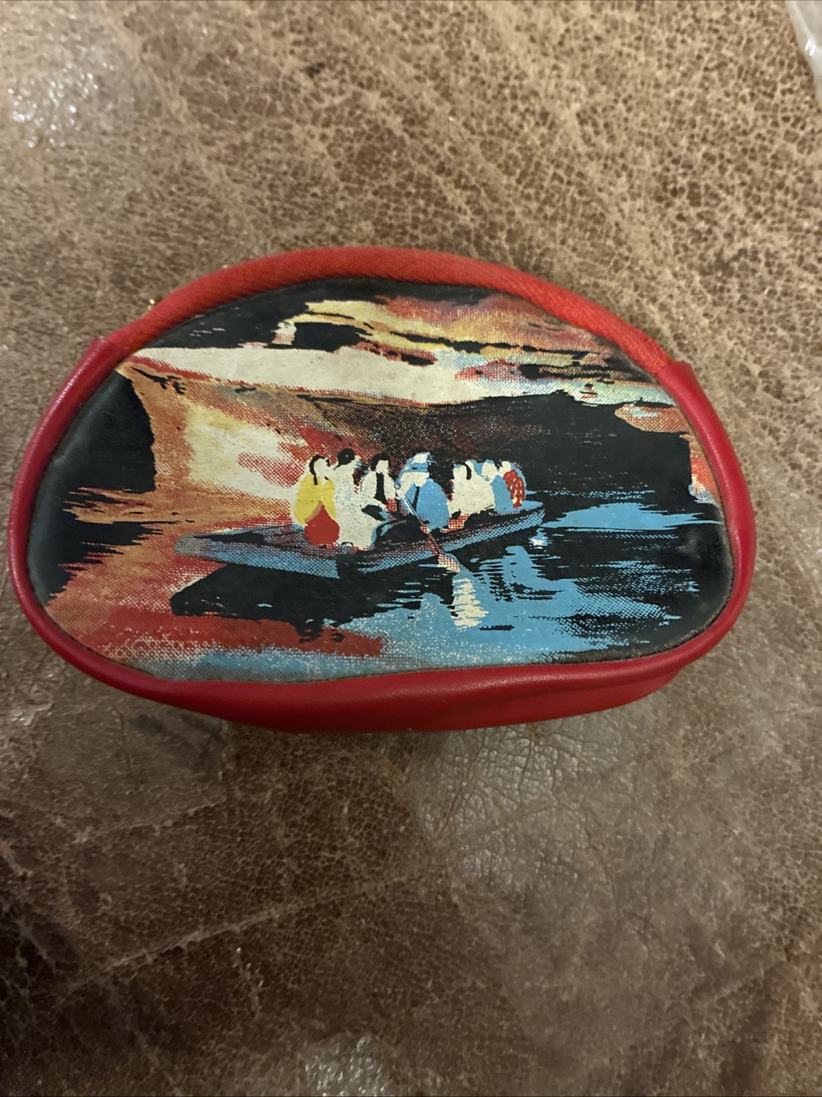 Mammoth Cave National Park, Echo River Souvenir Vinyl Coin Purse