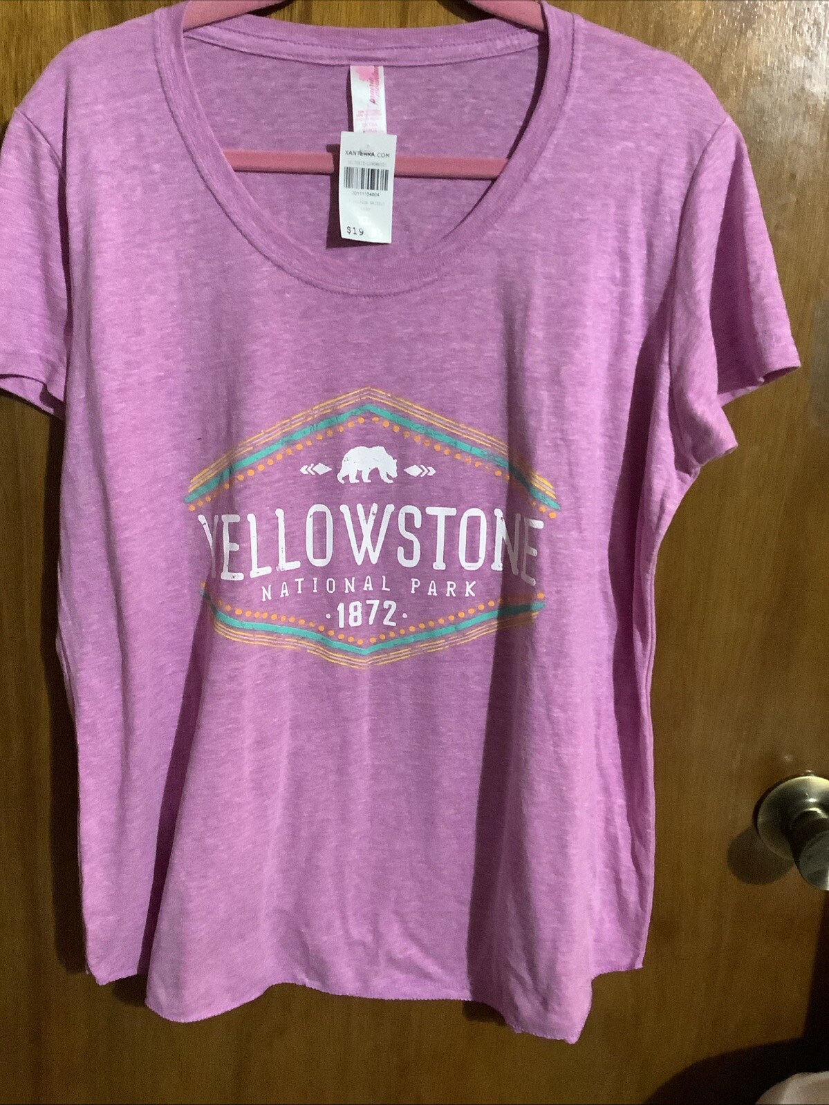 New YELLOWSTONE National Park *1872 Women’s XL T-Shirt NWT~ Berry