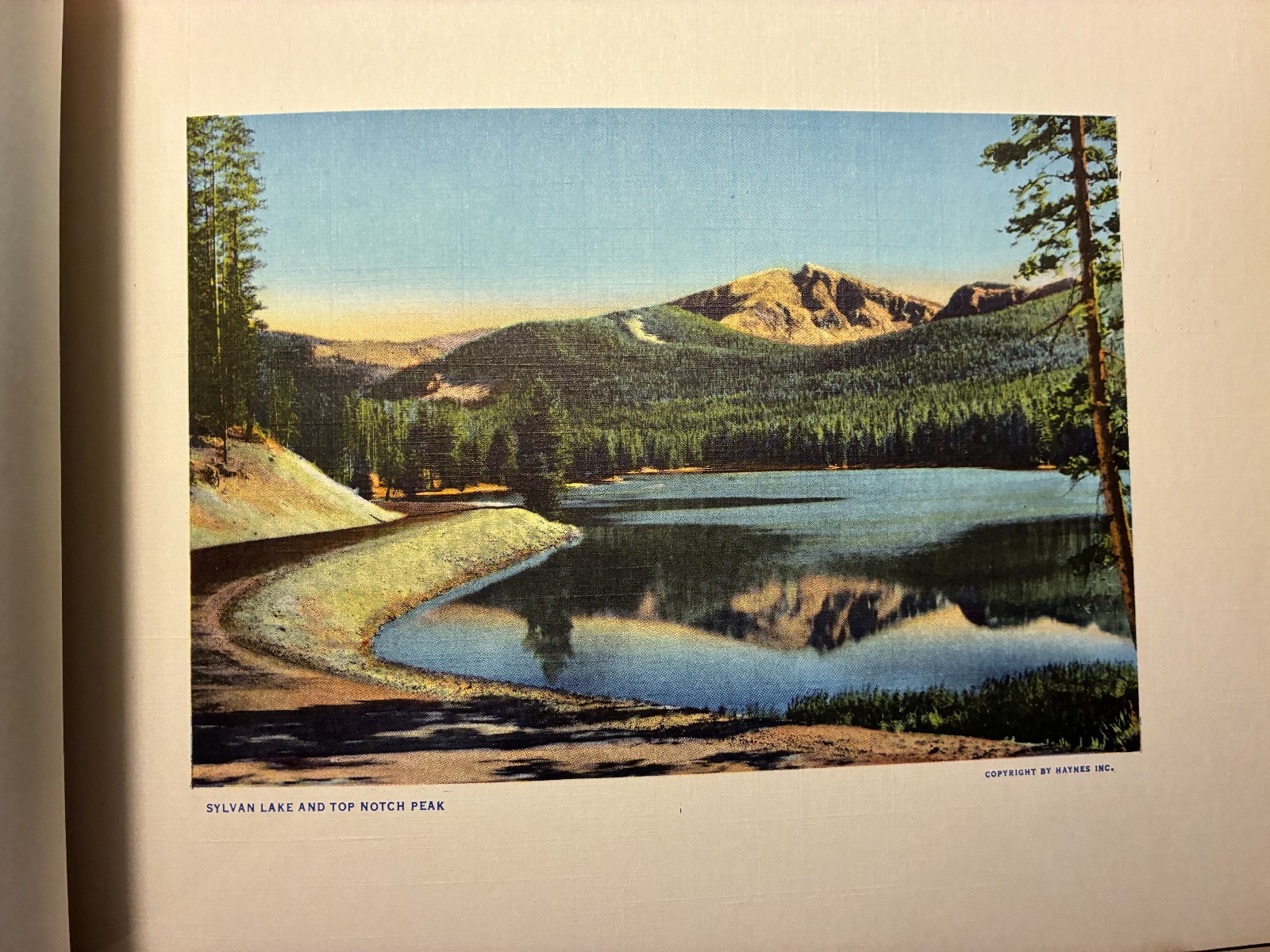 Vintage 1930’s Treasures of Yellowstone National Park Souvenir Photo Book