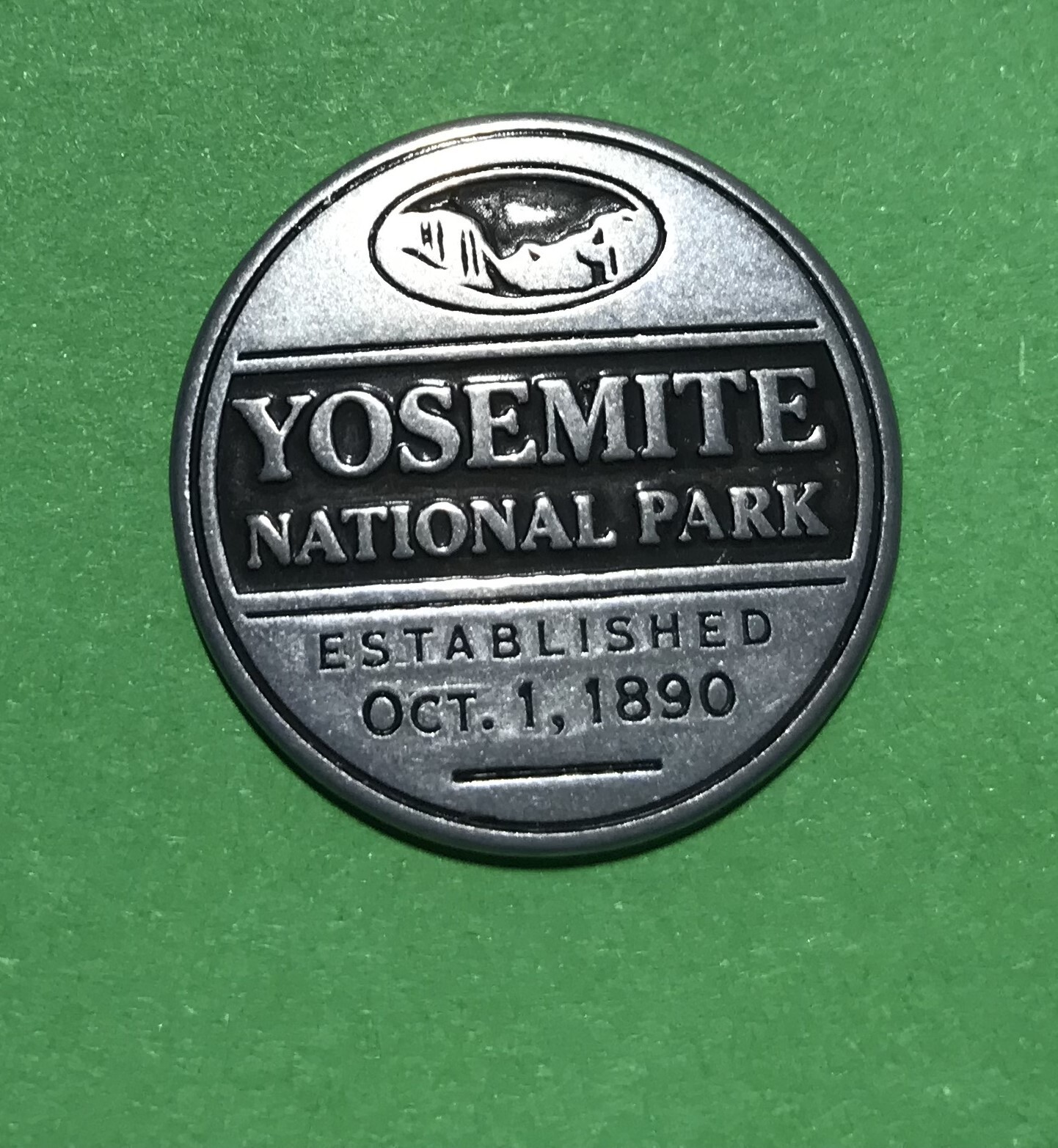 Vintage Yosemite Falls Round Token