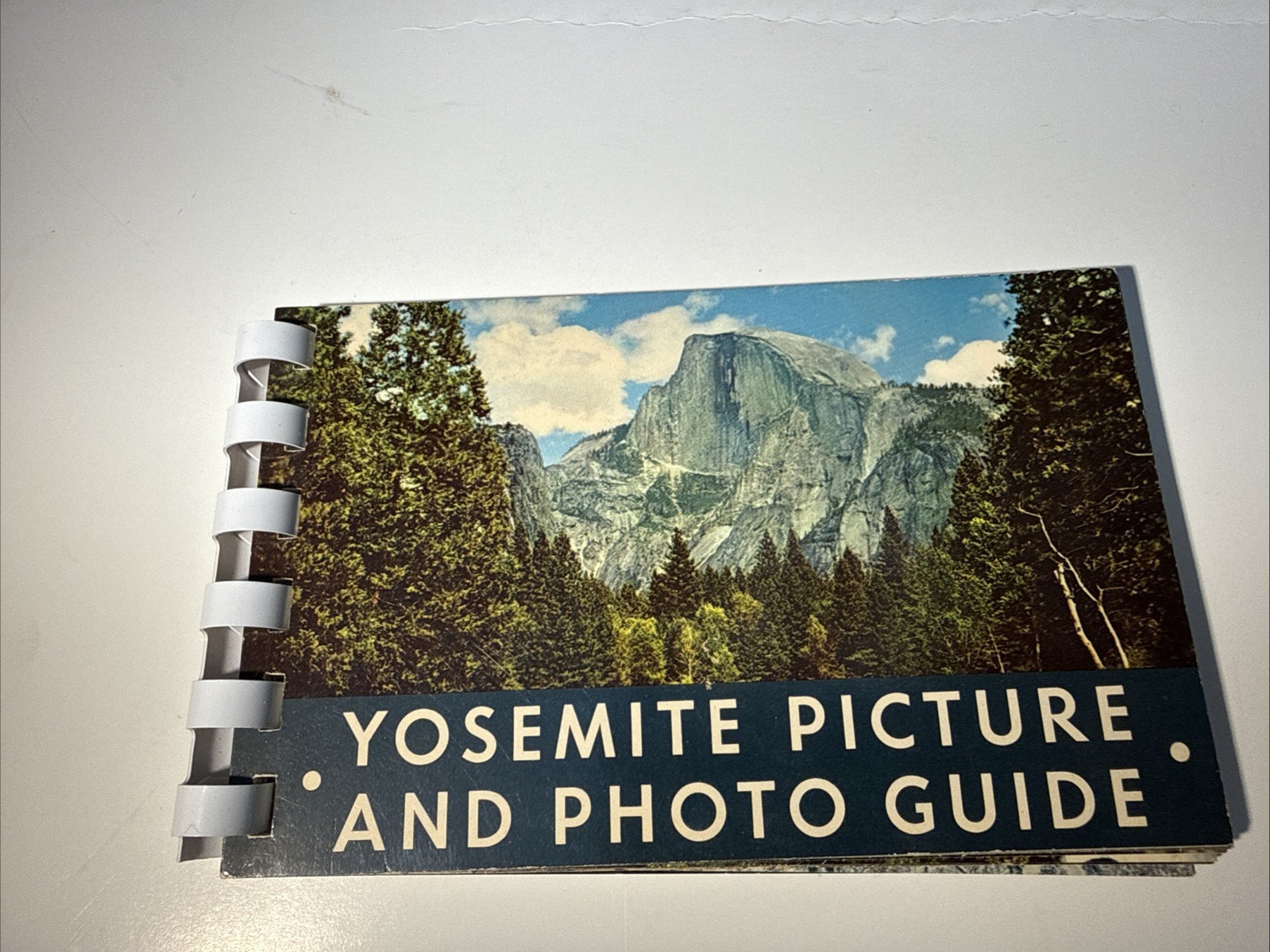 1955 Yosemite Picture And Photo Guide Spiral Bound 6″ x 3.5″ Souvenir Book