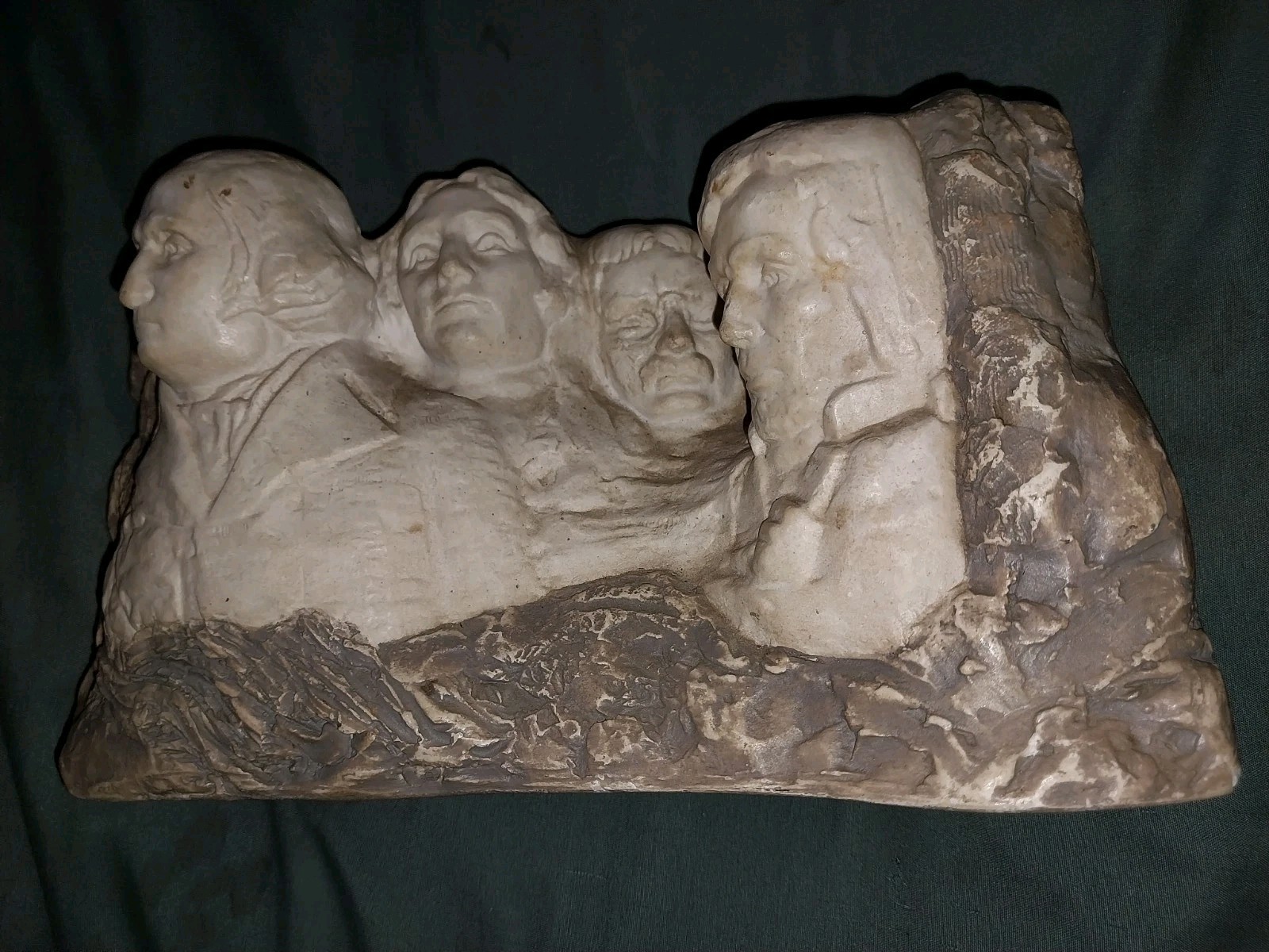 Vintage 1967 Mount Rushmore Scale Model Sculpture Joanna G Kendall Ex Condition