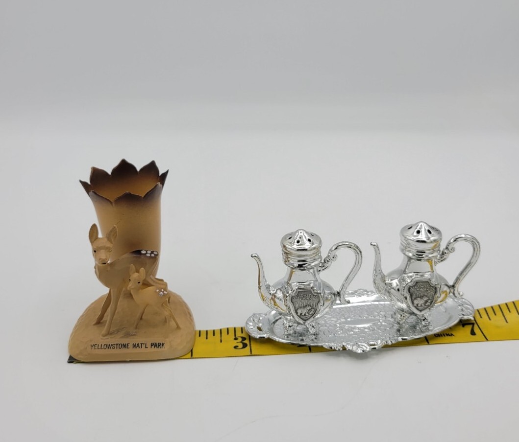Vtg Yellowstone National Park Miniatures Celluloid Deer Metal Teapot Salt Pepper