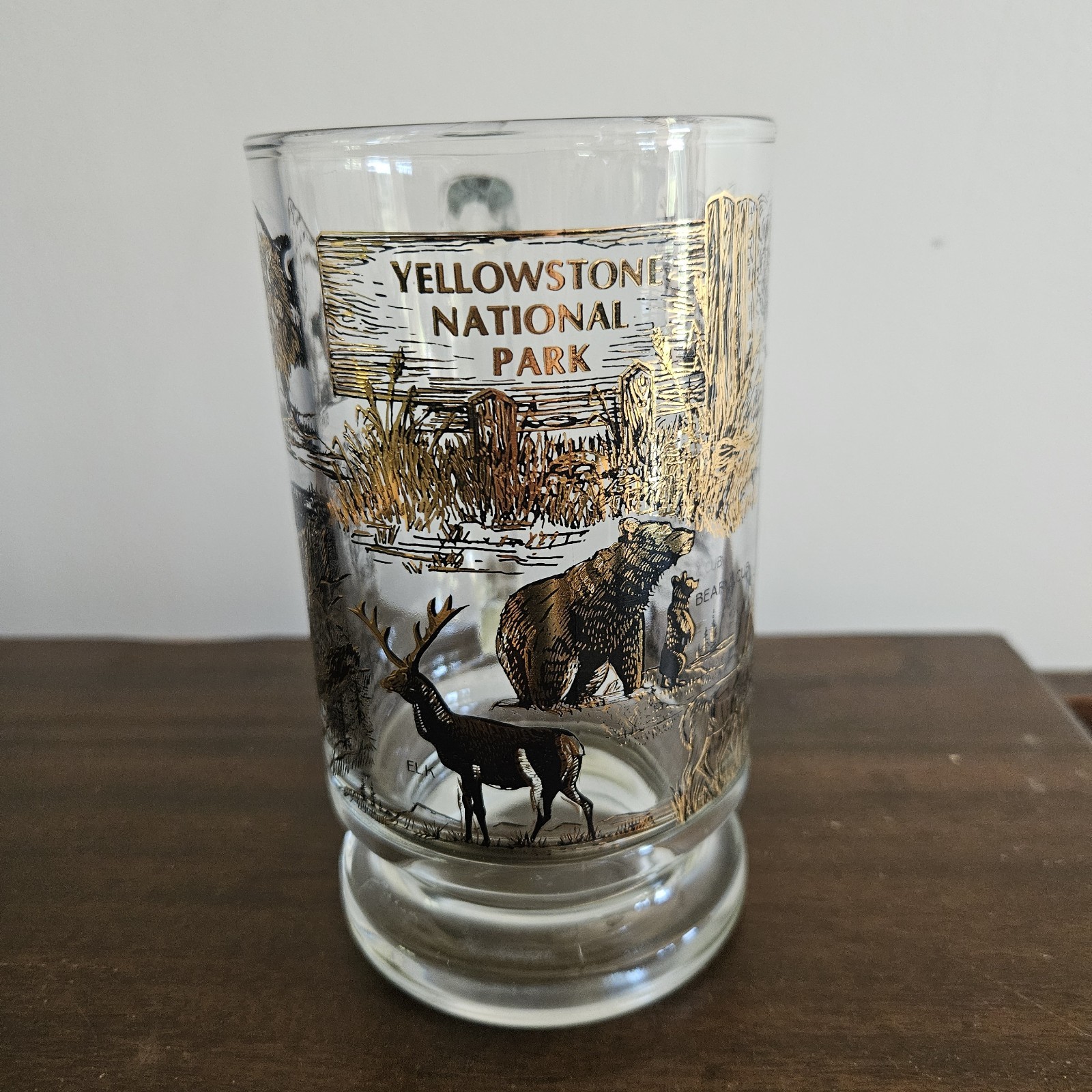 Vintage Yellowstone National Park Clear Glass Black Gold Souvenir Draft Beer Mug