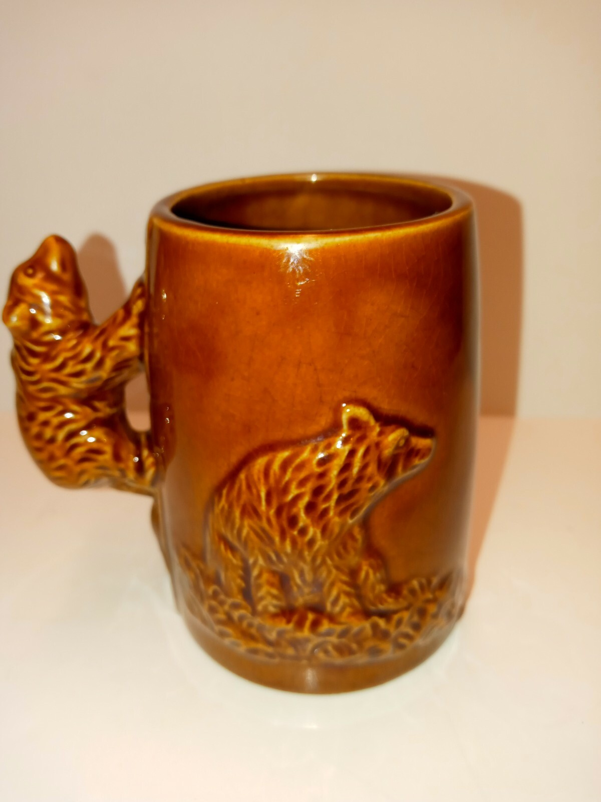Vtg Souvenir Yellowstone Park Old Faithful Brown Bear Coffee Mug Bear Handle