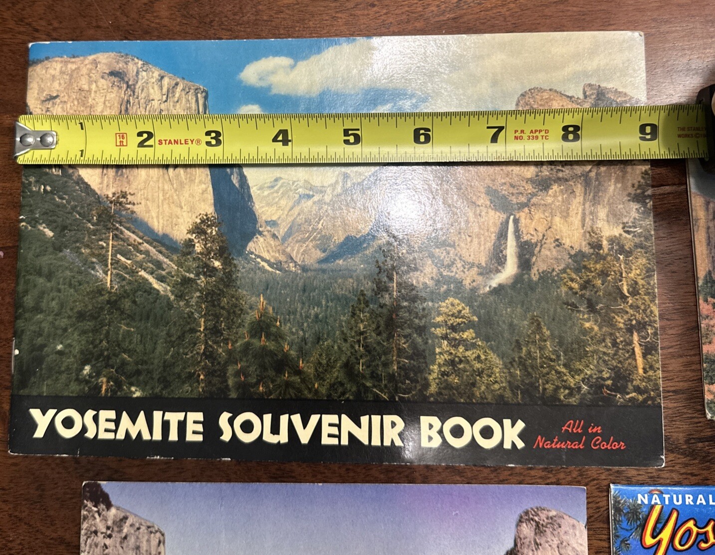 YOSEMITE SOUVENIR BOOK NATIONAL PARK NATURAL COLOR 1952 & 2 POST CARD BOOKS