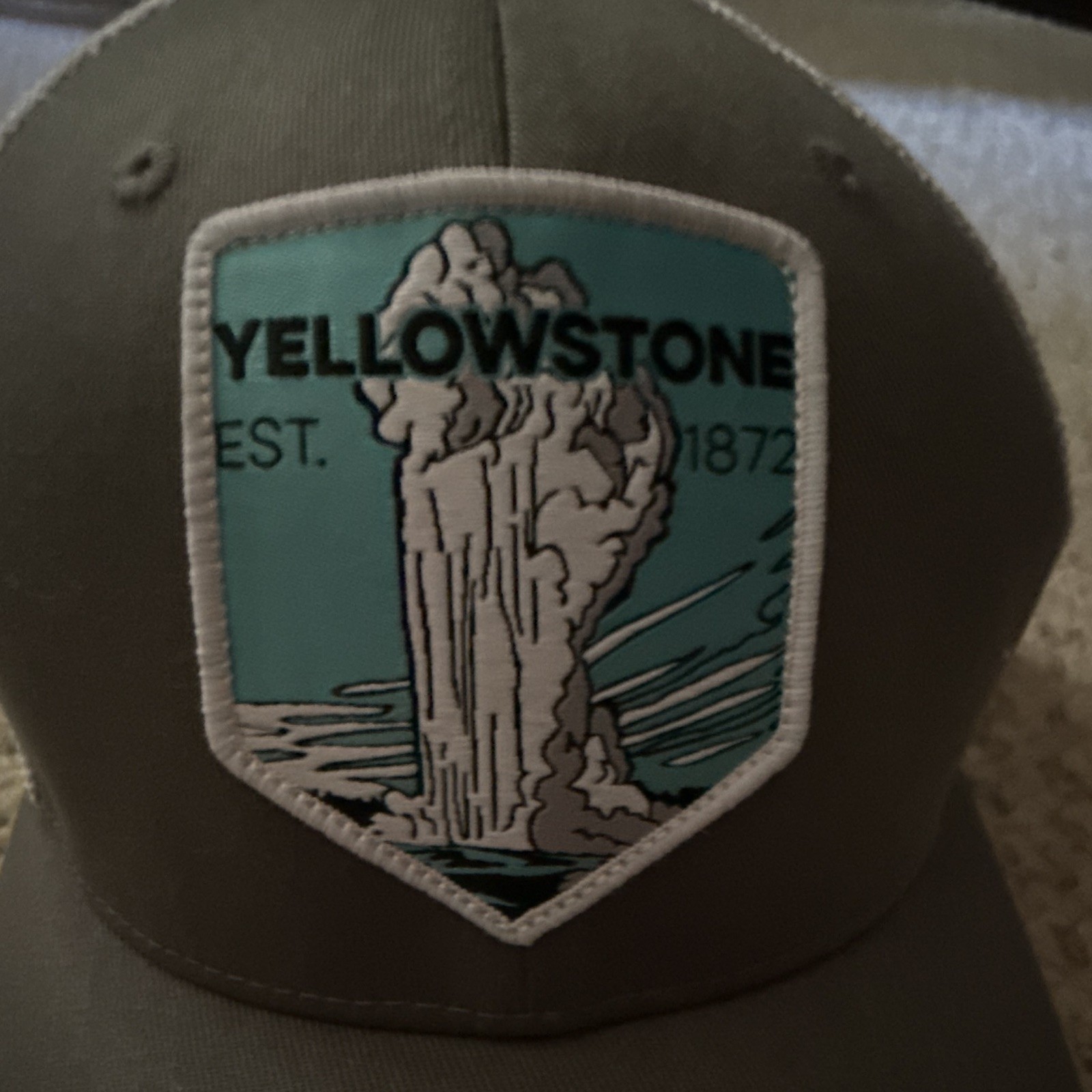 Columbia Yellowstone Est. 1872 National Parks Mesh Back Trucker Hat Cap Size S/M