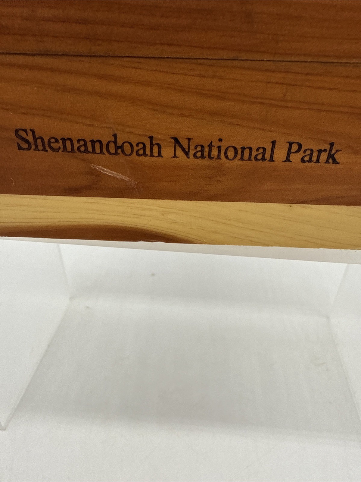 Vintage Shenandoah National Park Cedar Box Bear Theme Nature Wood Souvenir