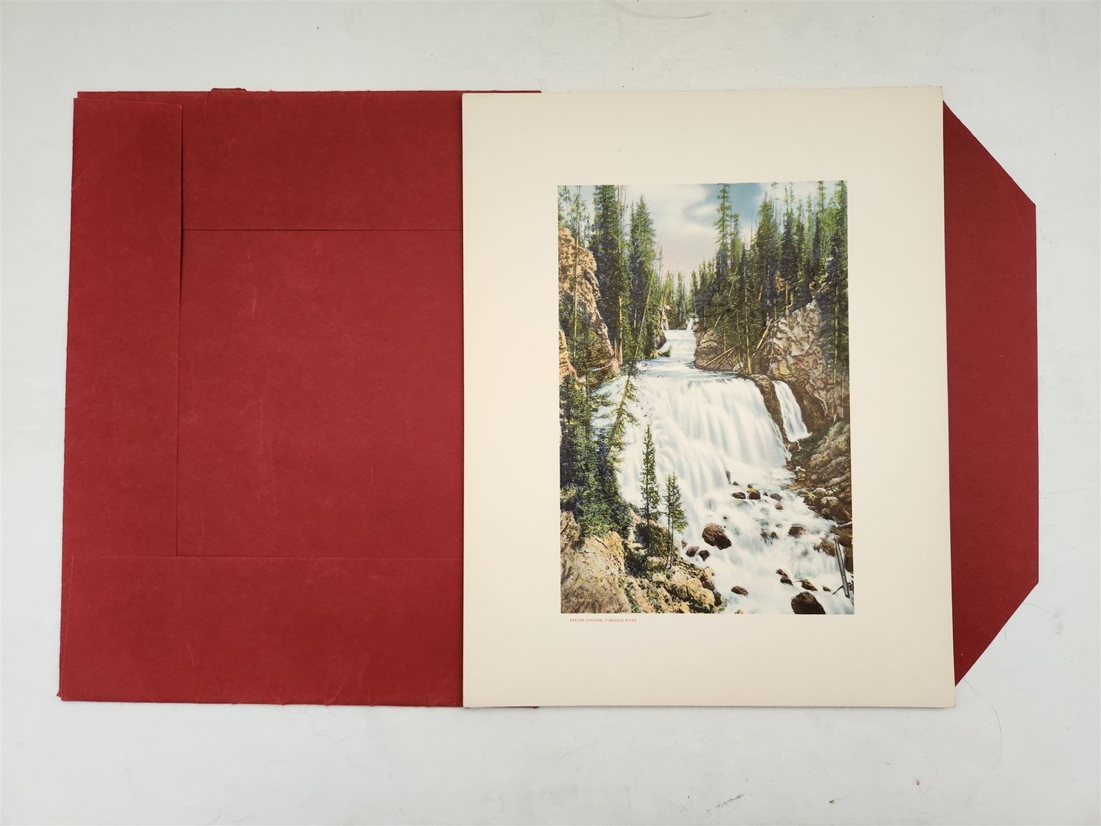 1930s vintage YELLOWSTONE NATIONAL PARK haynes 12 PRINTS red portfolio set NICE