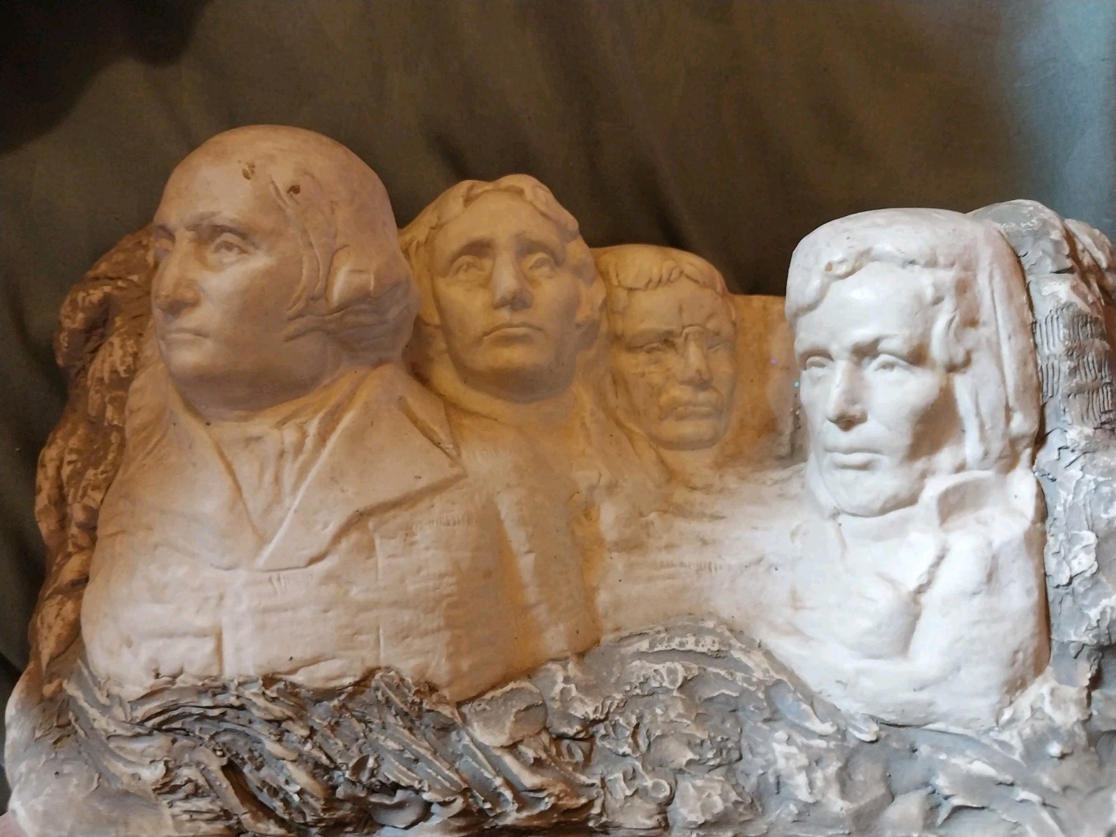 Vintage 1967 Mount Rushmore Scale Model Sculpture Joanna G Kendall Ex Condition