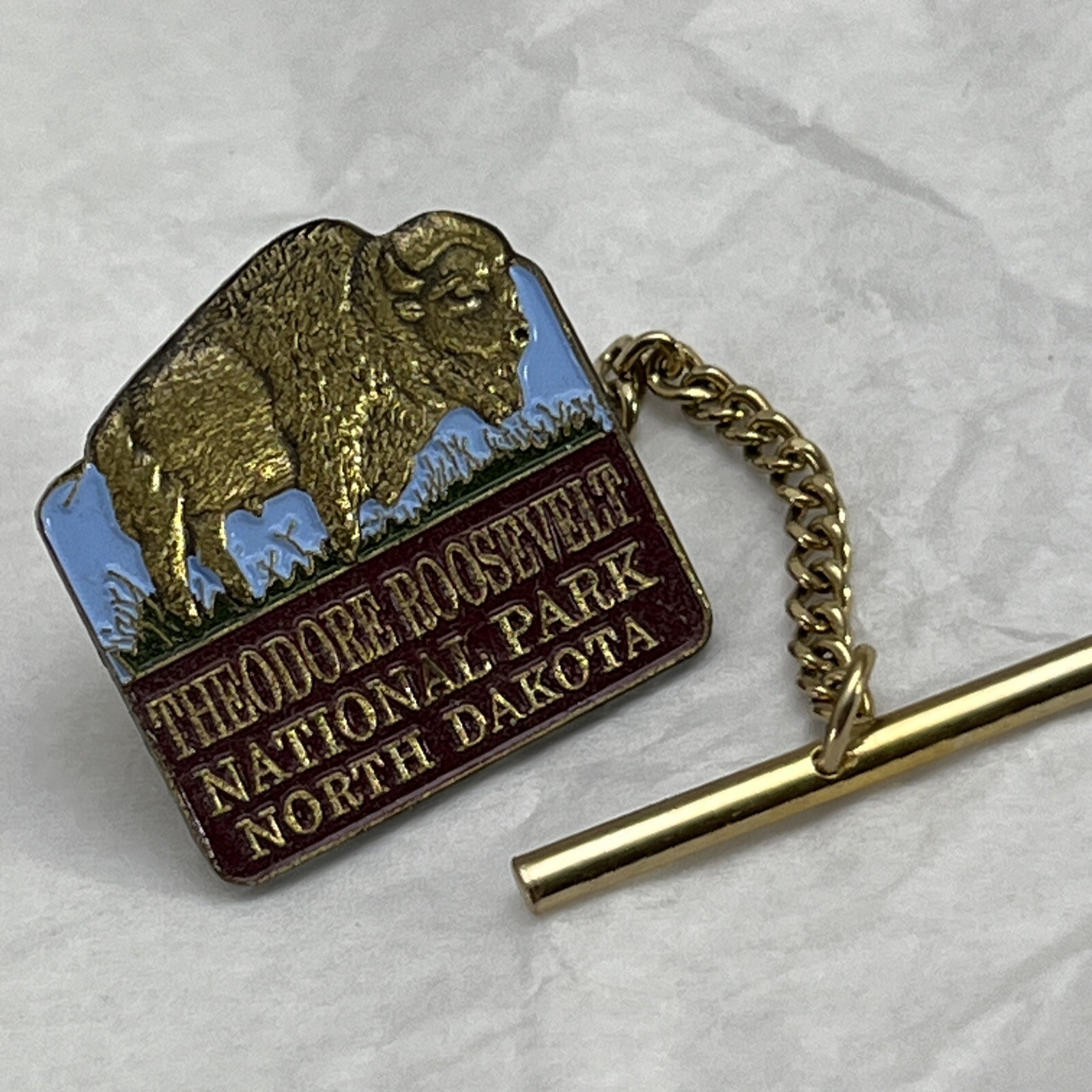 Theodore Roosevelt National Park North Dakota Buffalo Souvenir Lapel Hat Pin