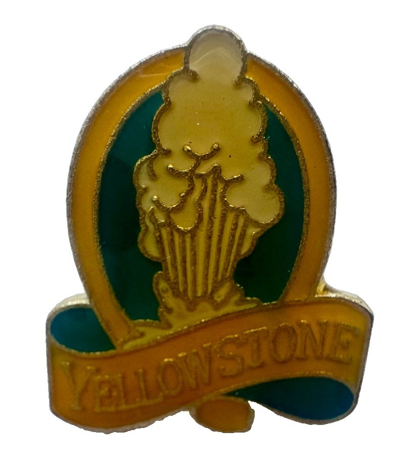 Vintage Yellowstone National Park Old Faithful Geyser Enamel Lapel Pin Souvenir