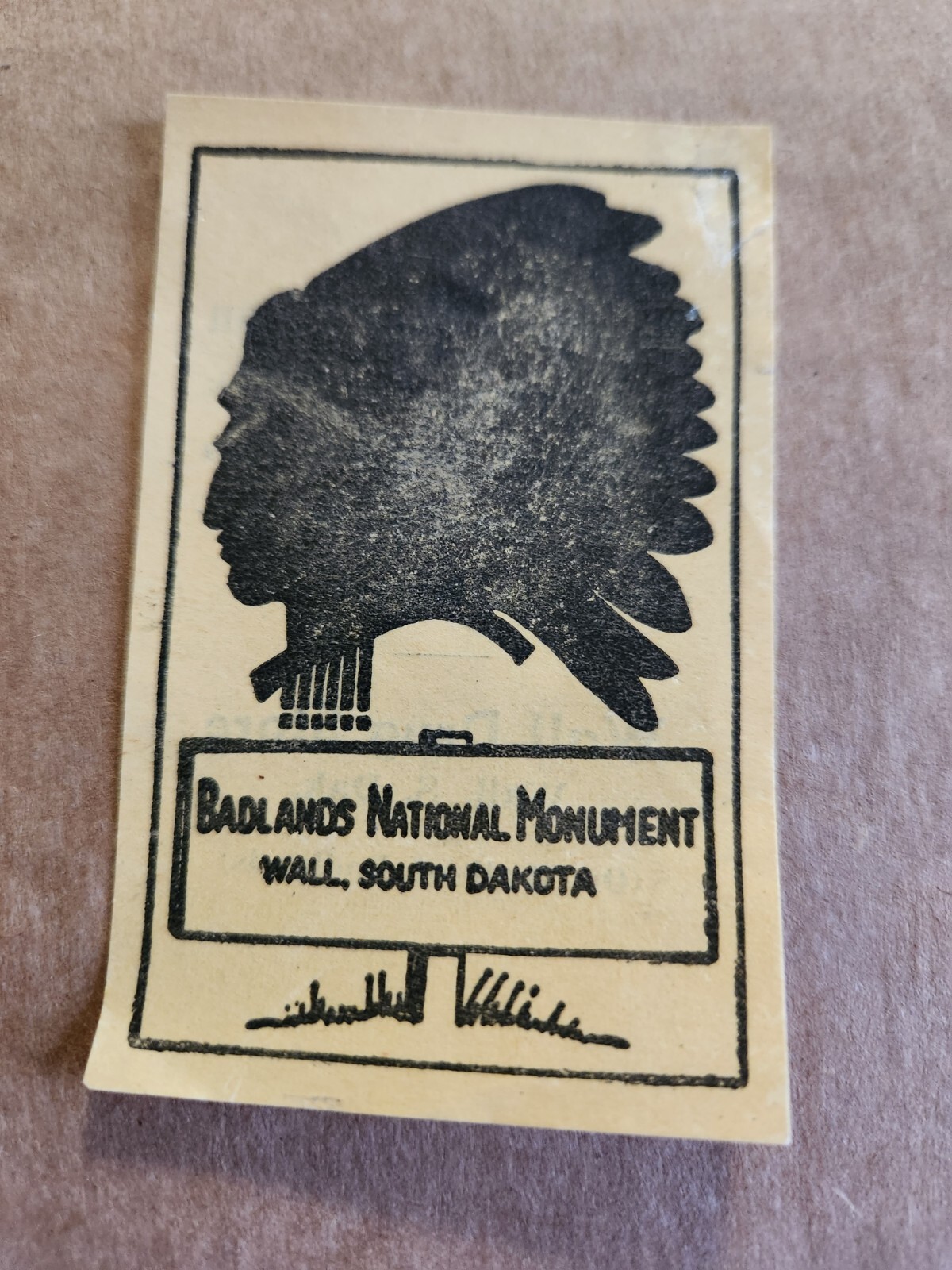 Badlands National Monument 2 1/8 x 3 1/4″ Luggage Label Wall Drug Decal