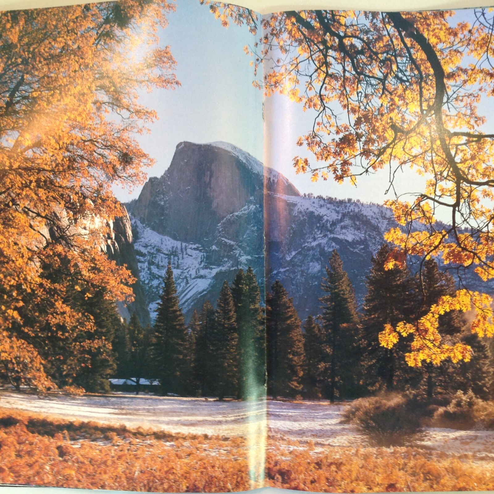Vintage 1984 Souvenir Color Booklet Yosemite: The Story Behind the Scenery