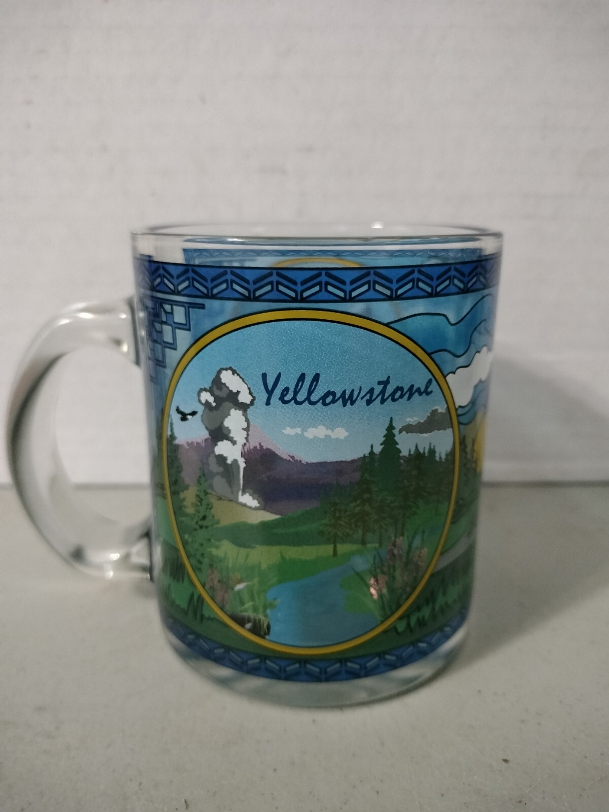Vintage Yellowstone National Park Glass Coffee Mug Souvenir blue advertising