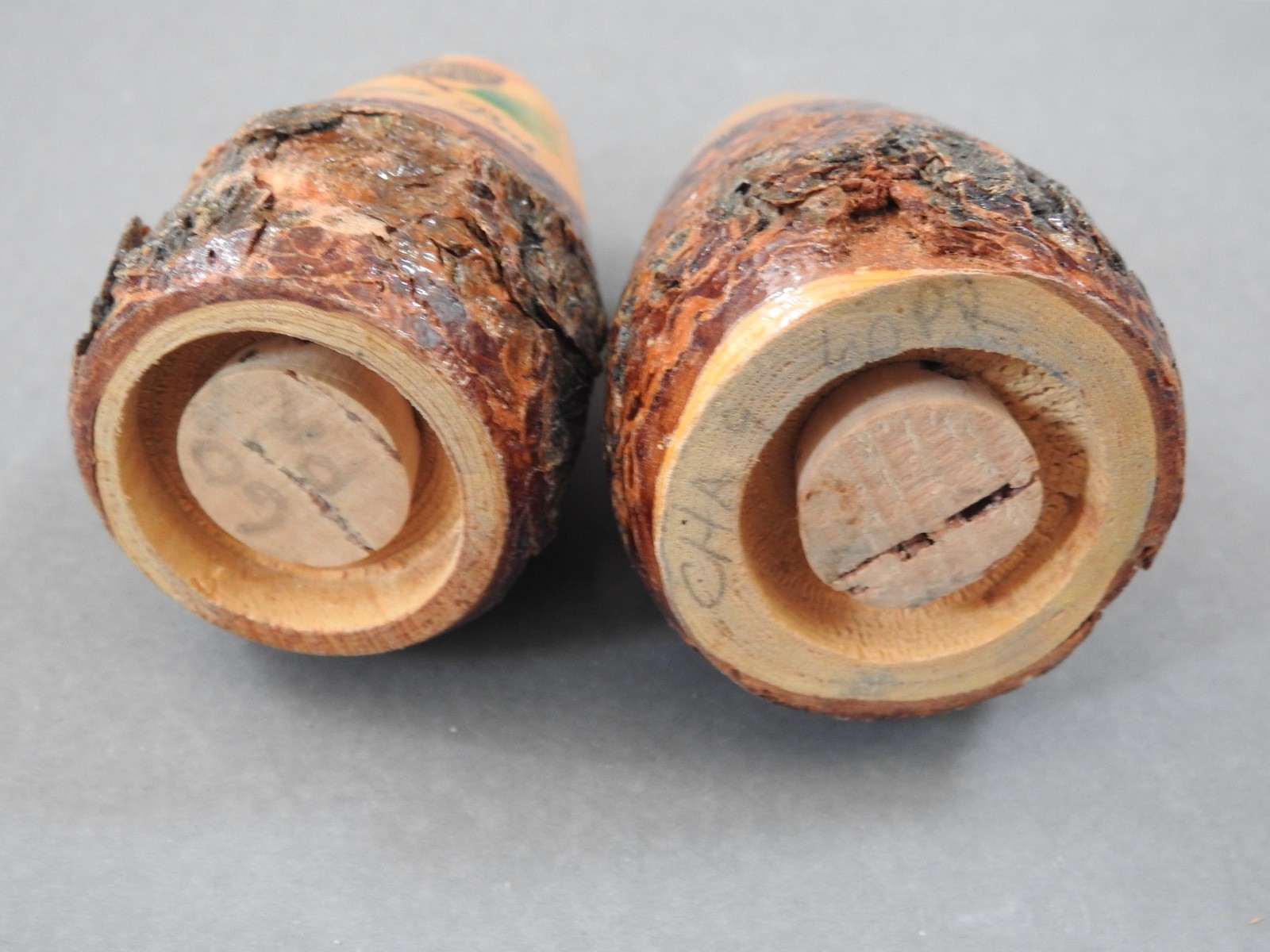 vintage YELLOWSTONE PARK souvenir wood salt & pepper shakers