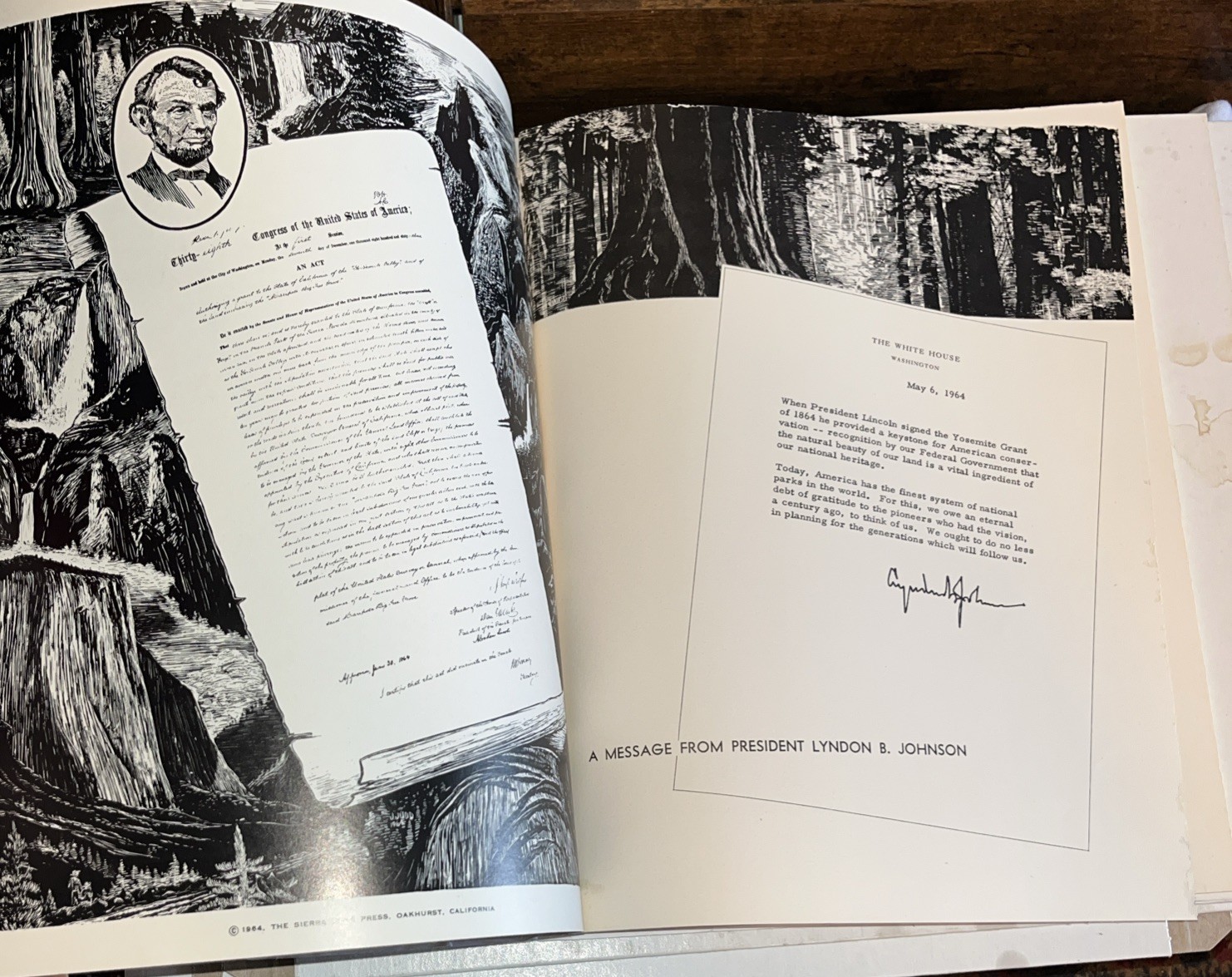 YOSEMITE Saga of A Century 1864-1964. Message From LBJ. Sierra Star Press. IE