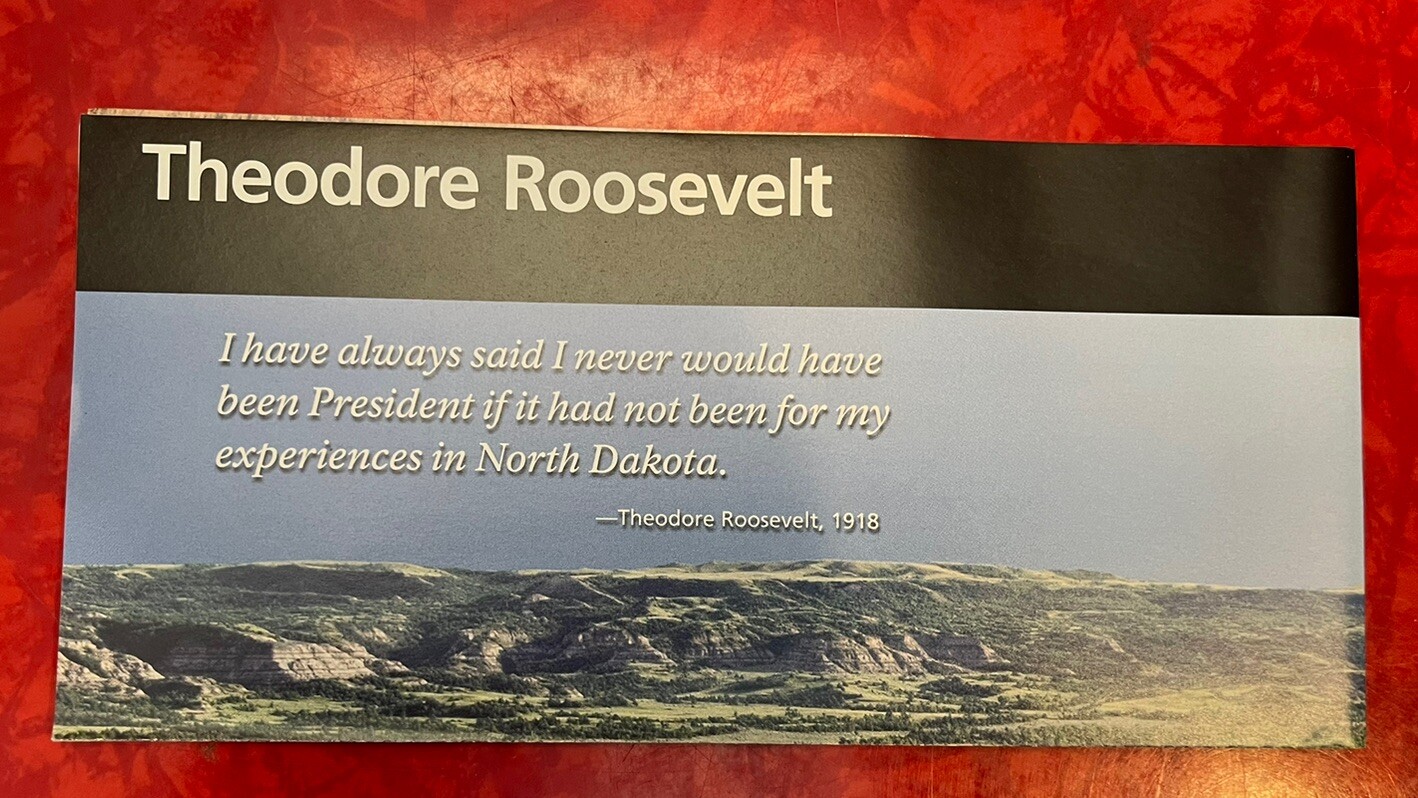 THEODORE ROOSEVELT NATIONAL PARK NORTH DAKOTA NPS OFFICIAL MAP & GUIDE 2023