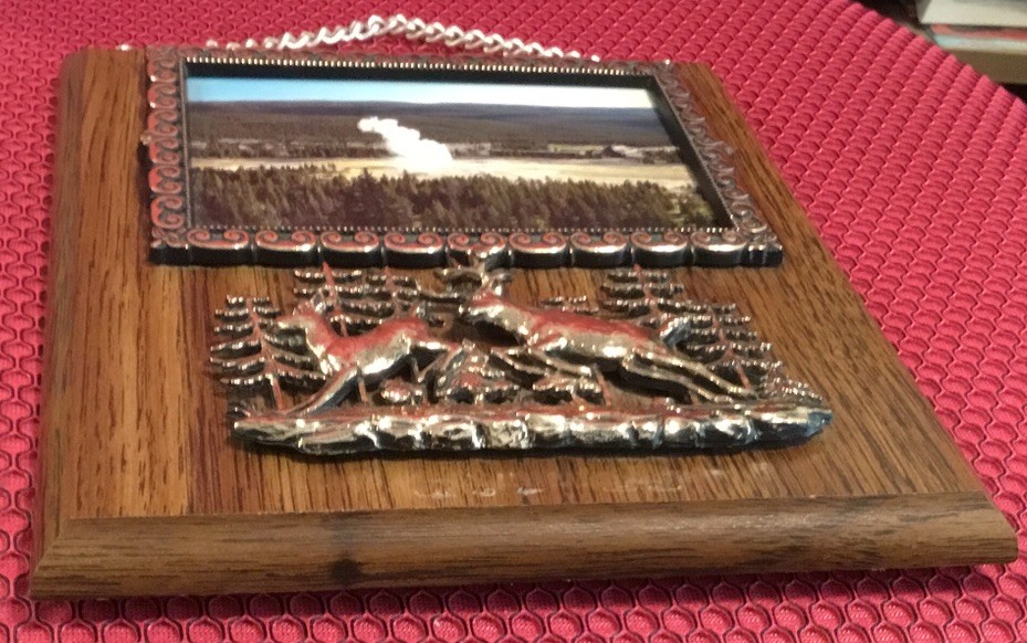 Souvenir Wall Plaque. Old Faithful. Yellow Stone National Park. Deer Framed 0903