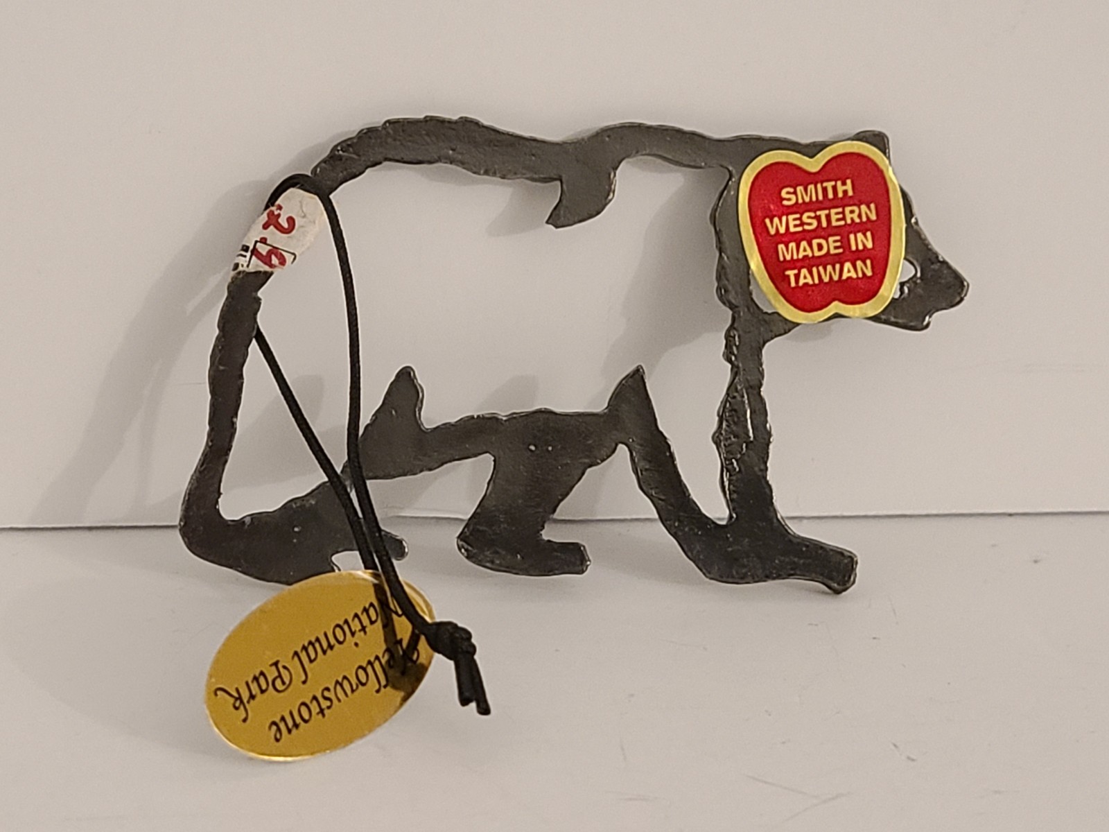 pewter silver-tone Grizzly Bear XMAS ornament Yellowstone National Park souvenir