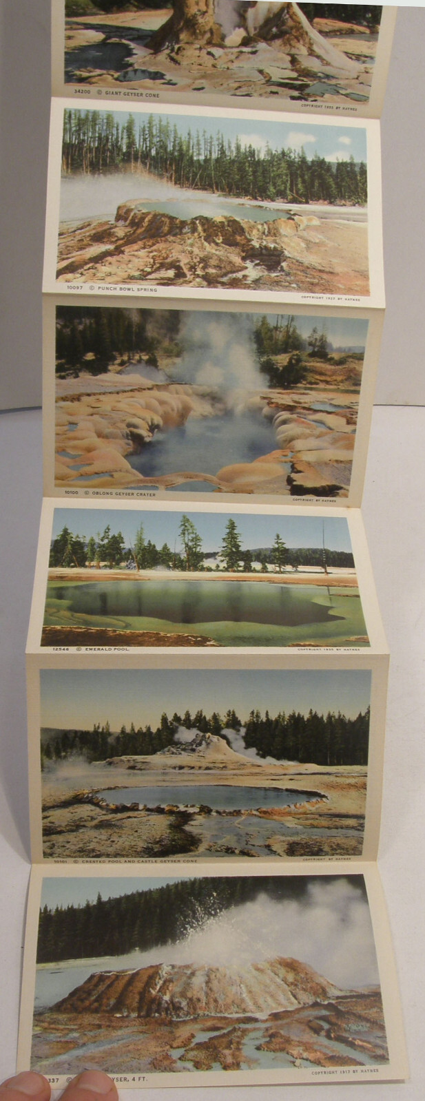VINTAGE c1937 HAYNES SOUVENIR FOLDER POSTCARD YELLOWSTONE PARK SERIES A B C D
