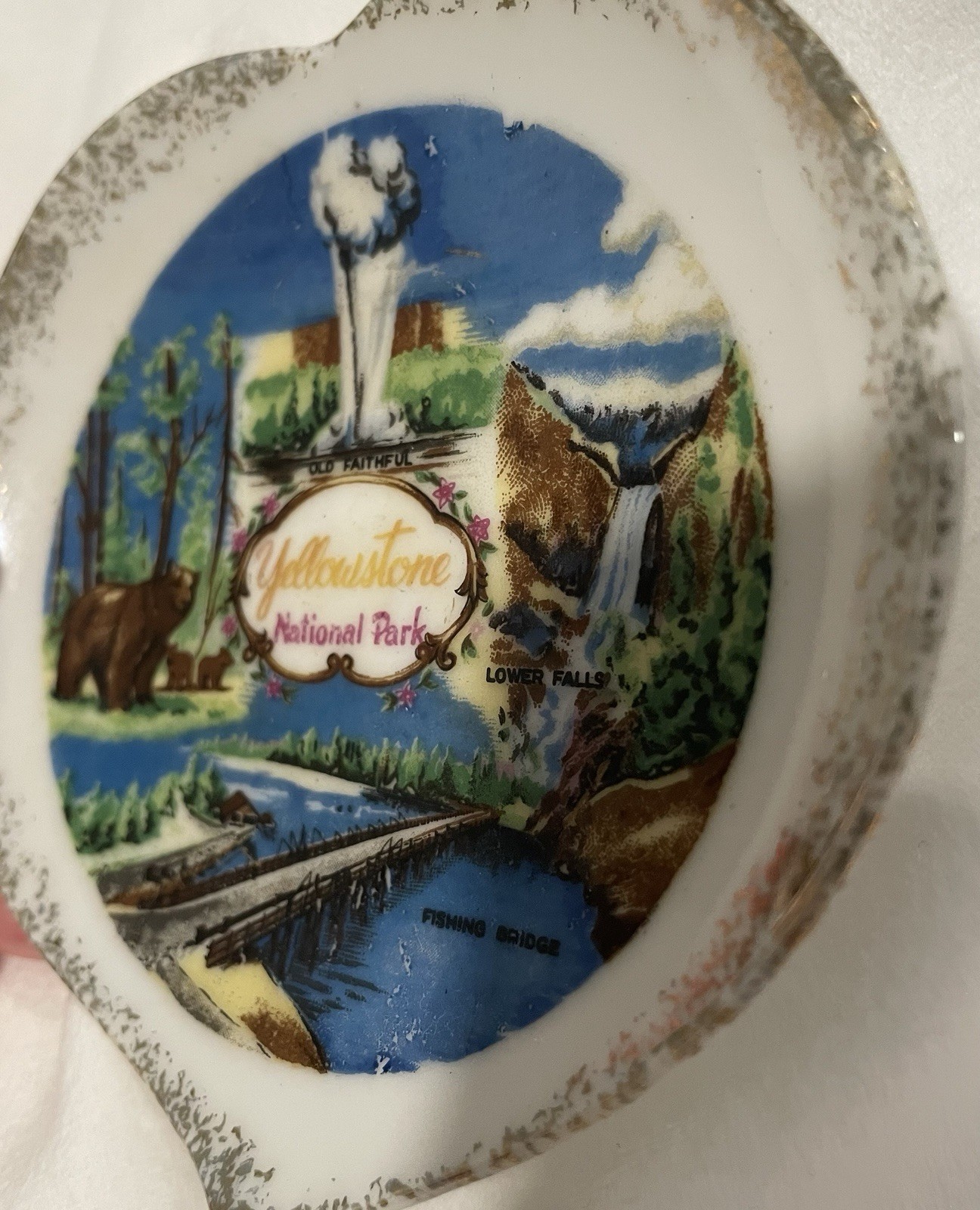 Vintage Yellowstone National Park 4.5 Inch Trinket Tray By Victoria Ceramics
