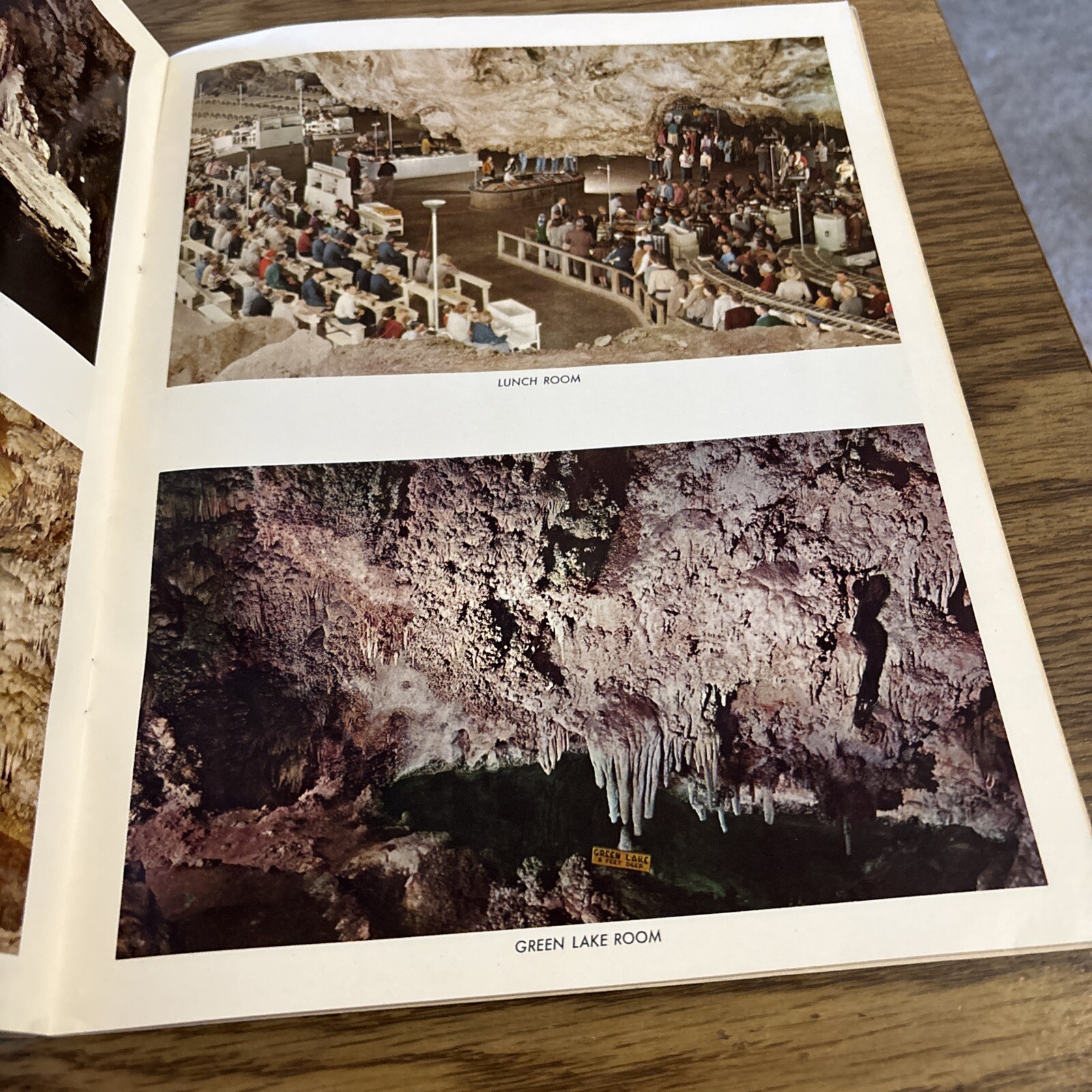 Carlsbad Caverns National Park New Mexico Souvenir Book 1968
