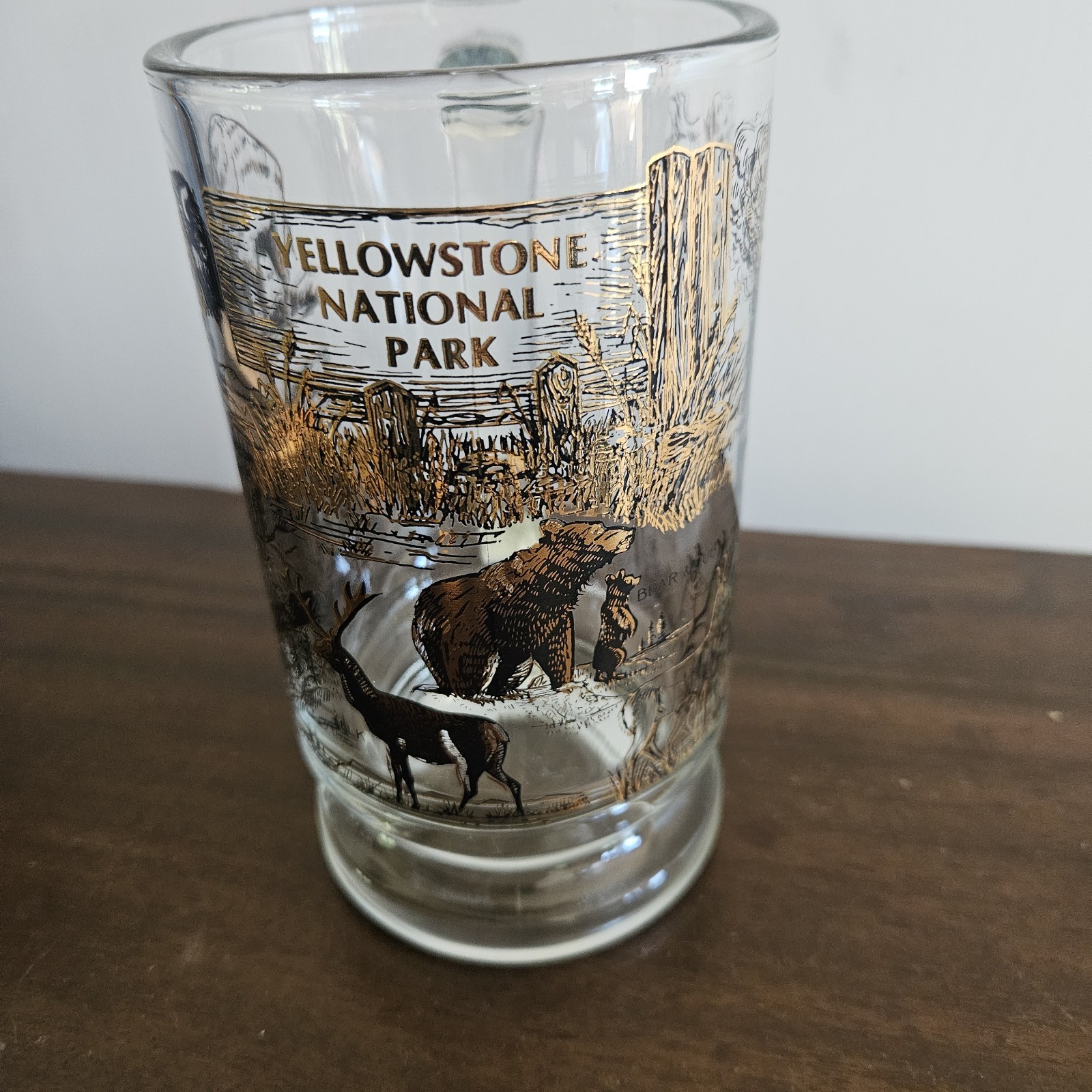 Vintage Yellowstone National Park Clear Glass Black Gold Souvenir Draft Beer Mug