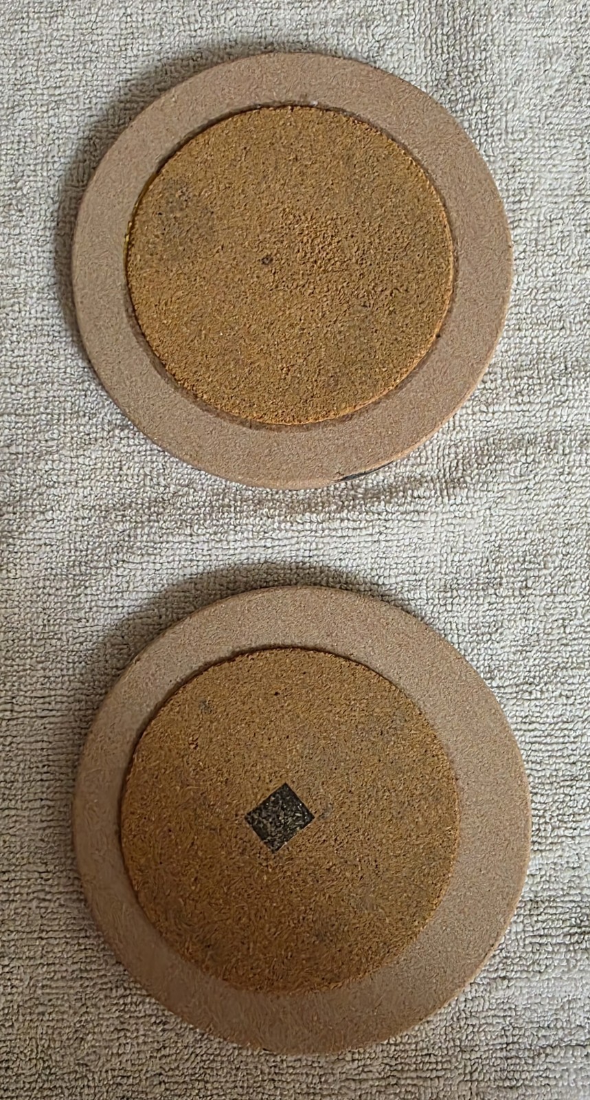 Set Of 2 Round Yellowstone National Park Bear & Bison Sandstone Coasters 4″