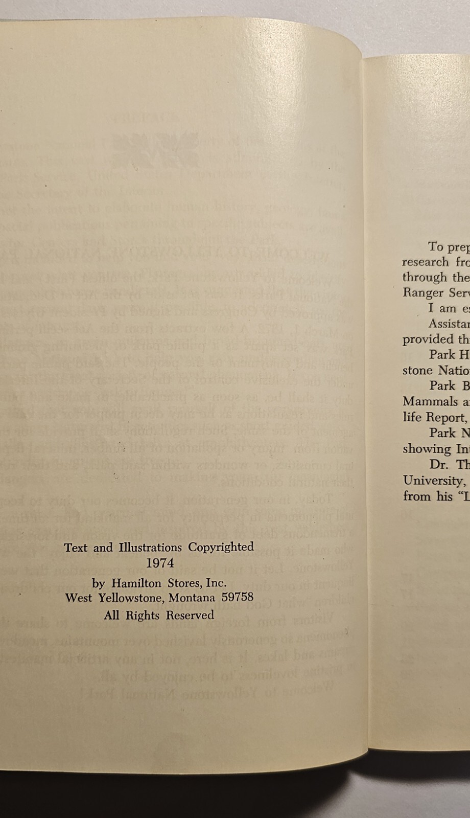 1974 Yellowstone National Park Hamilton’s Guide