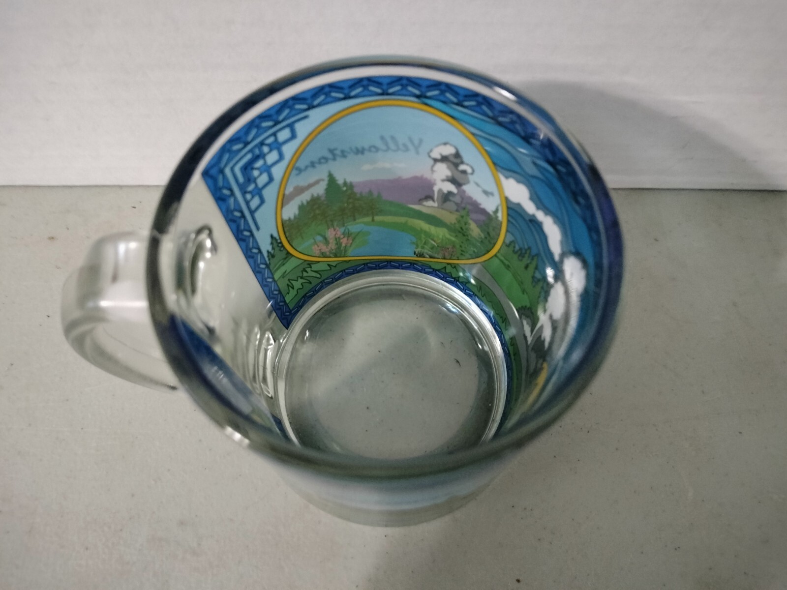 Vintage Yellowstone National Park Glass Coffee Mug Souvenir blue advertising
