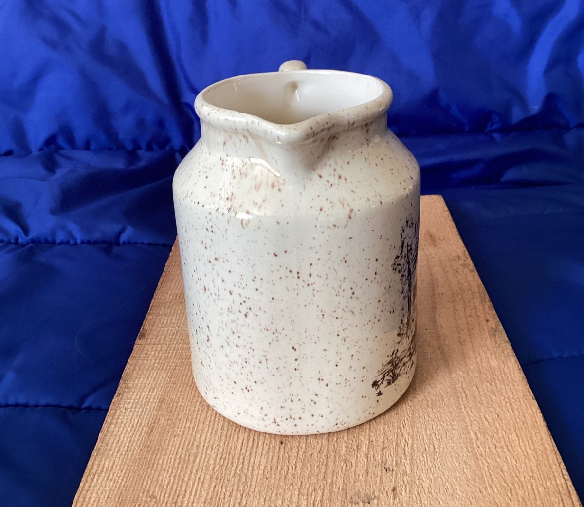Black Hills China & Ceramics Yellowstone National Park 5″Tall Souvenir Pitcher