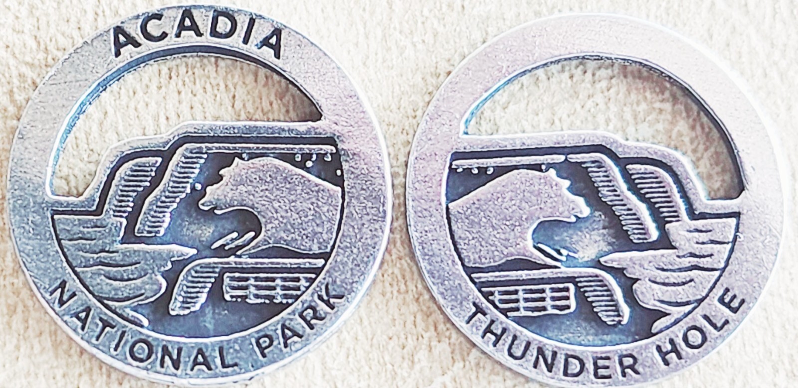 RARE – CIRCA 2012 – ACADIA NATIONAL PARK THUNDER HOLE DIE CUT TOKEN – MAINE