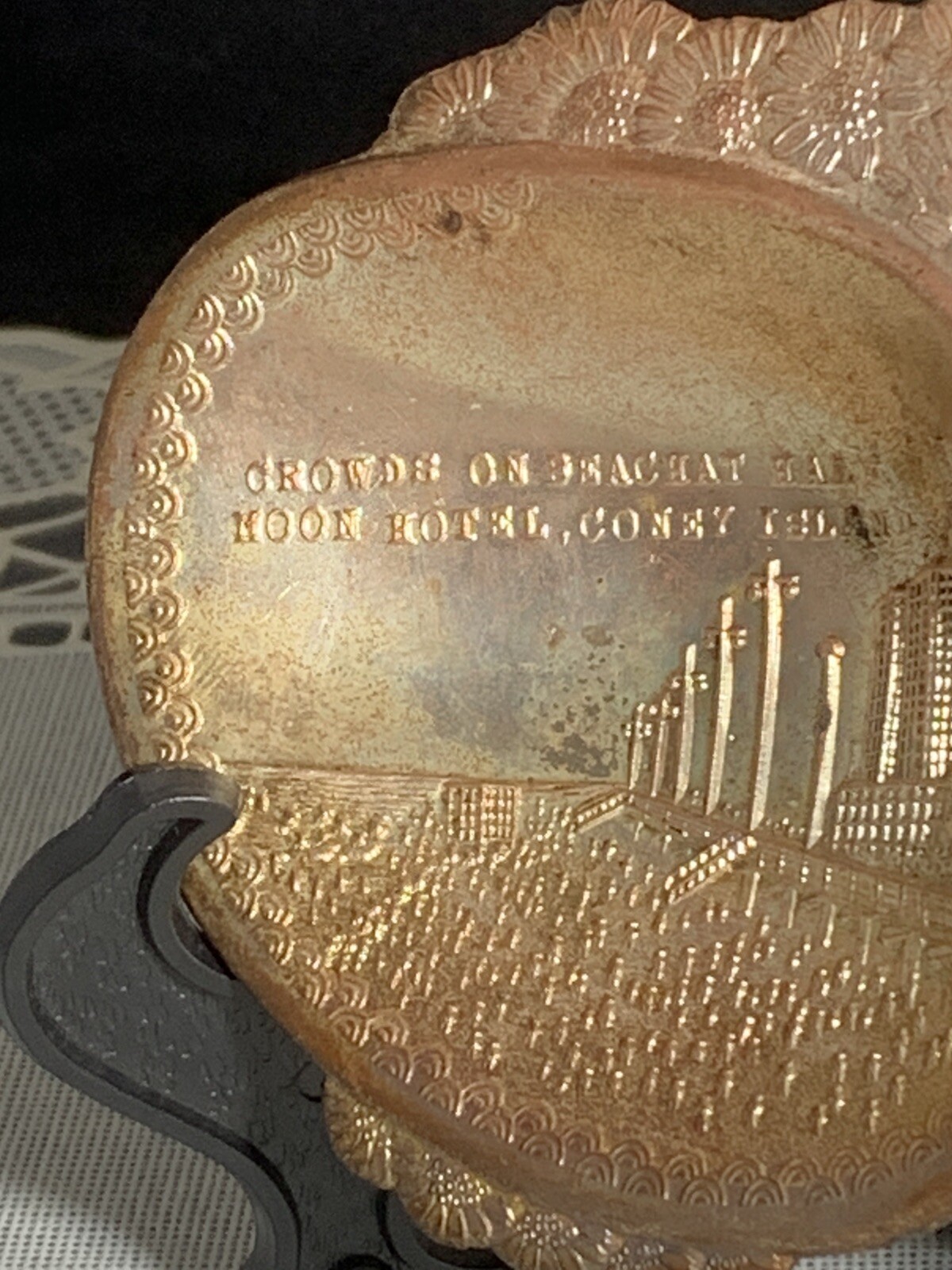 VINTAGE PRESSED METAL SOUVENIR TRAY, NEW YORK OCCUPIED JAPAN