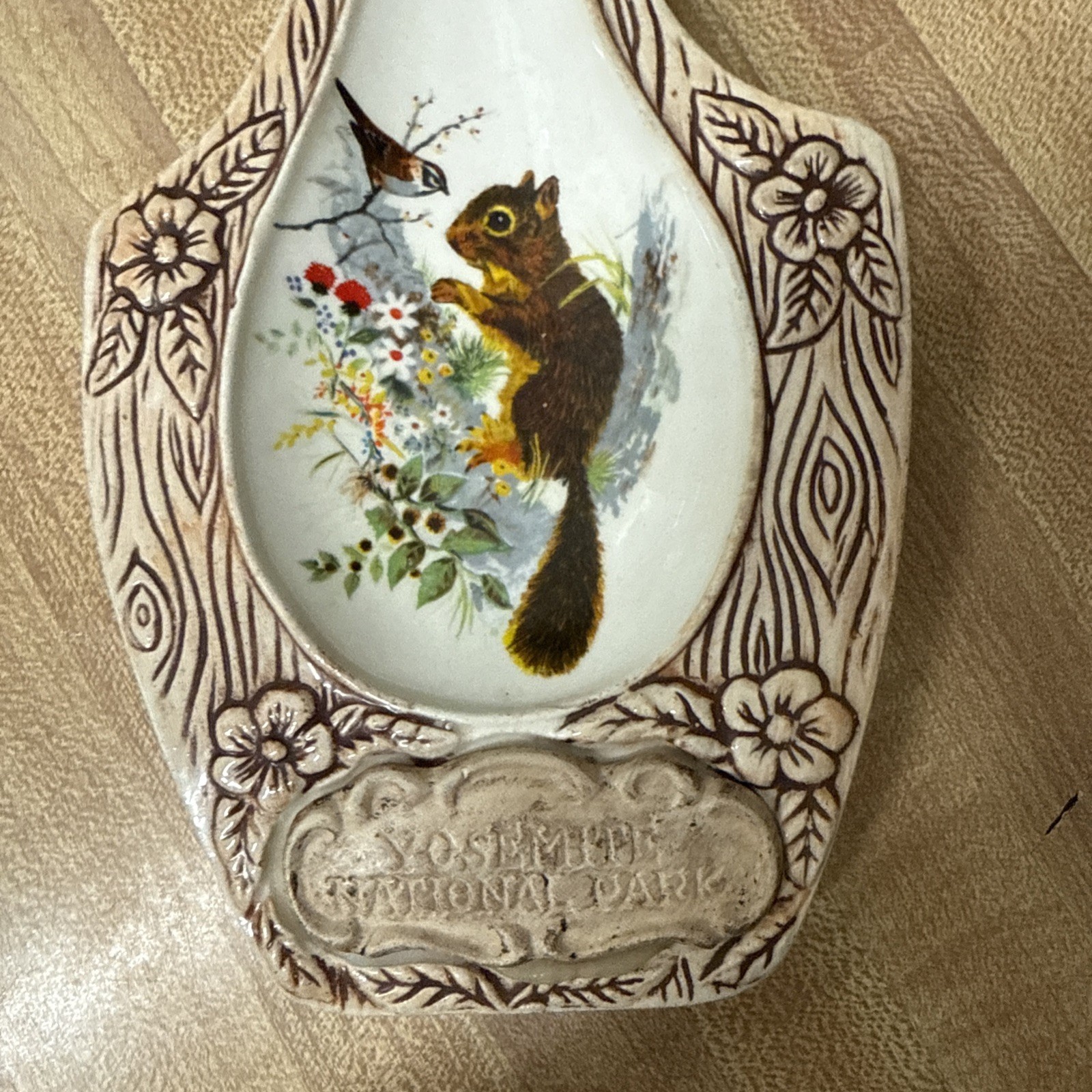 Yosemite Nat’l Pk Squirrel W/Bird Spoon Rest Lg. Ceramic Rustic-Look USA Made