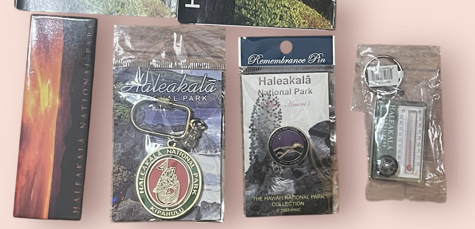 HALEAKALA NATIONAL PARK MAUI HAWAII PIN KEYCHAIN POSTCARDS SOUVENIR LOT RARE