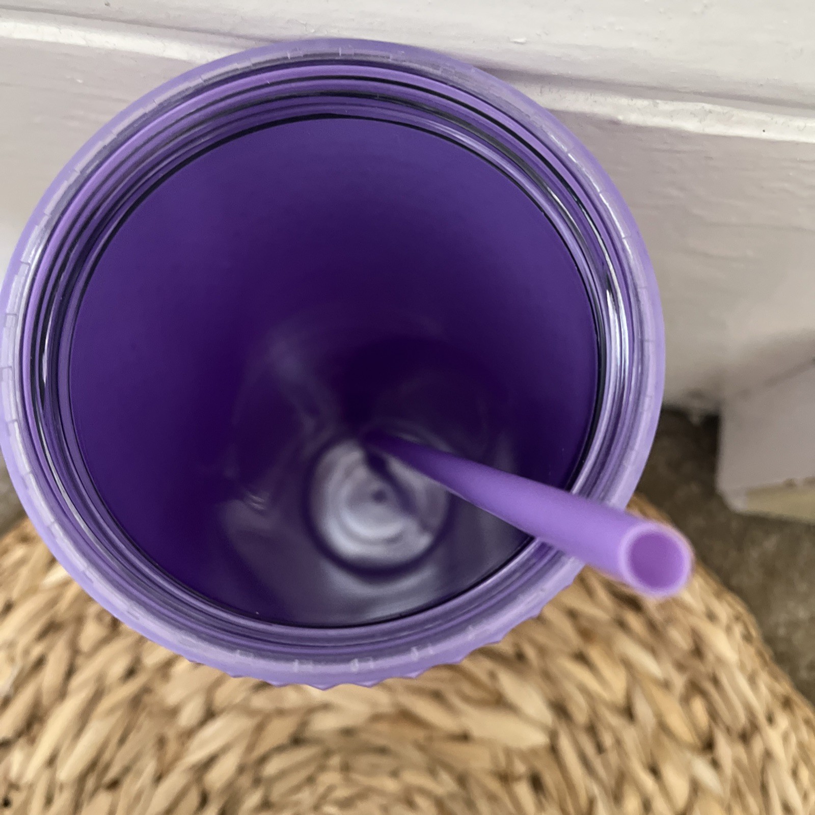 Yellowstone National Park Tumbler 16 fl Ounces w/straw Purple Outdoors Fitness