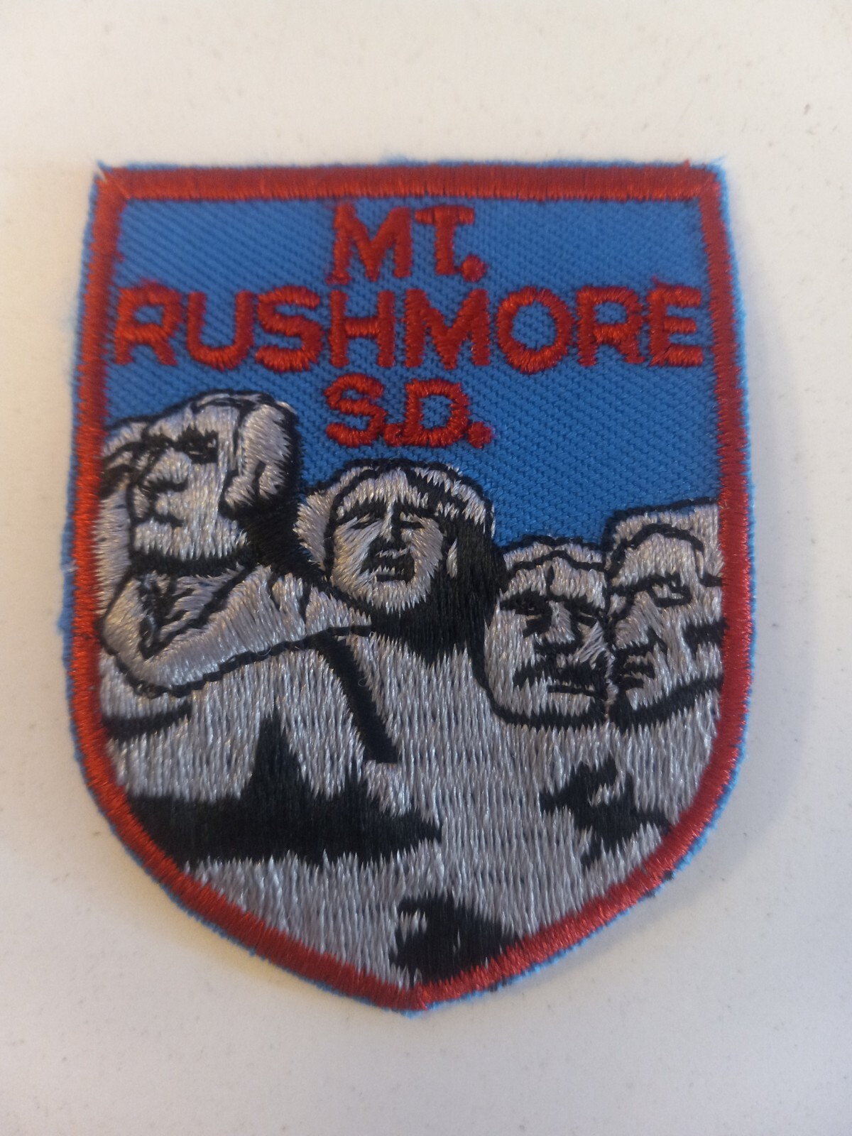 Mt Rushmore South Dakota SD Tourist Souvenir 2.75 Inch Embroidered Patch Vintage