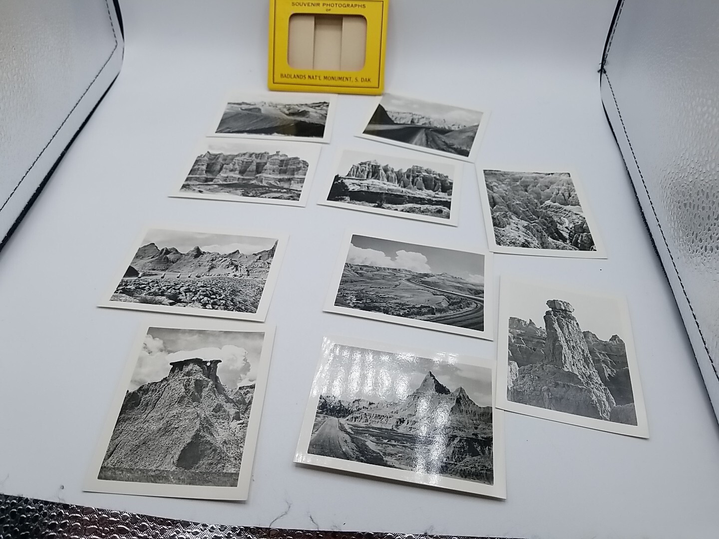 Vintage Badlands South Dakota Miniature Souvenir Photographs B&W +Folder Set/10