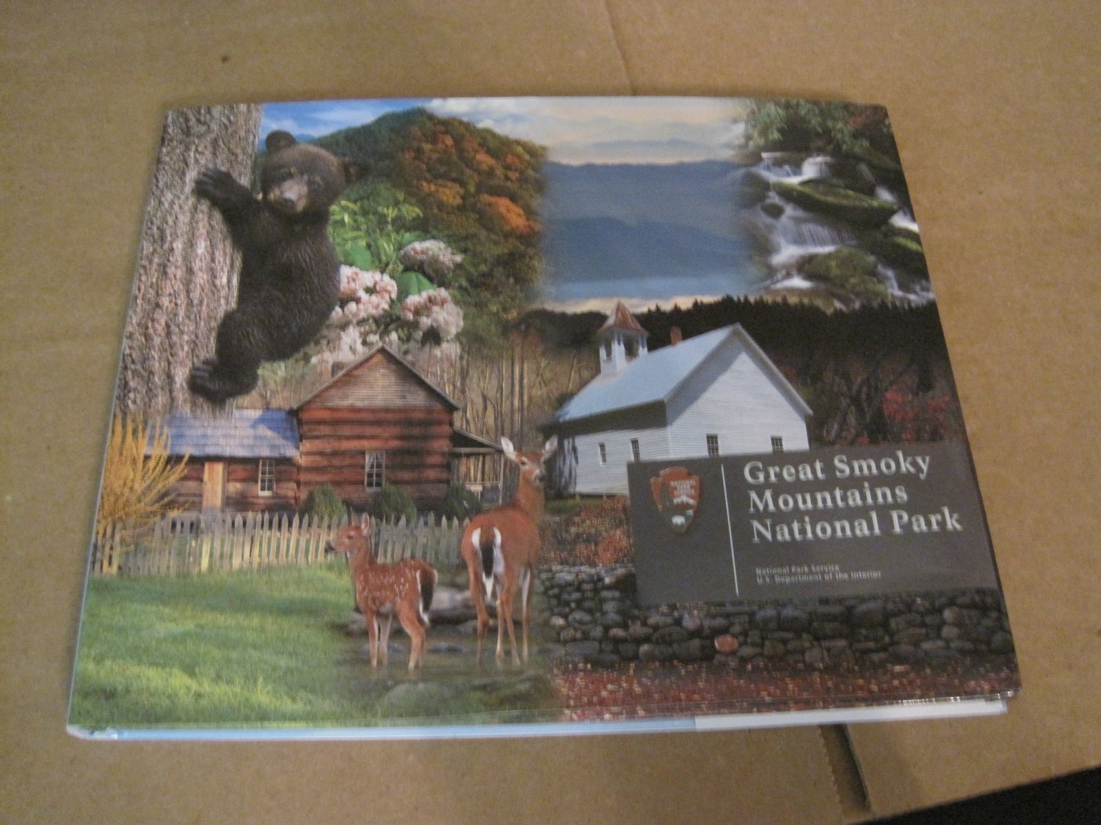 2018 GREAT SMOKY MOUNTAINS NATIONAL PARK BOOK