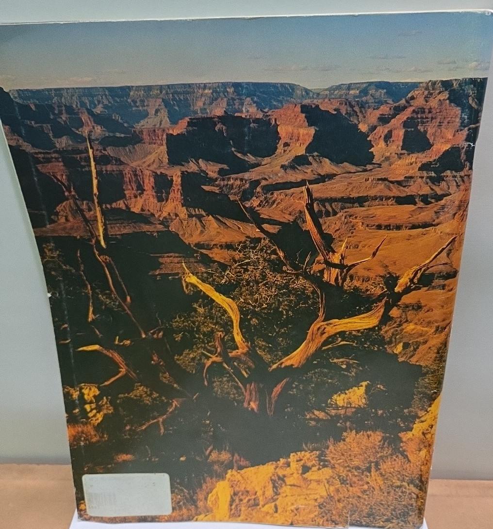 National Parkways Grand Canyon Photographic Historical Travel Guide 1977