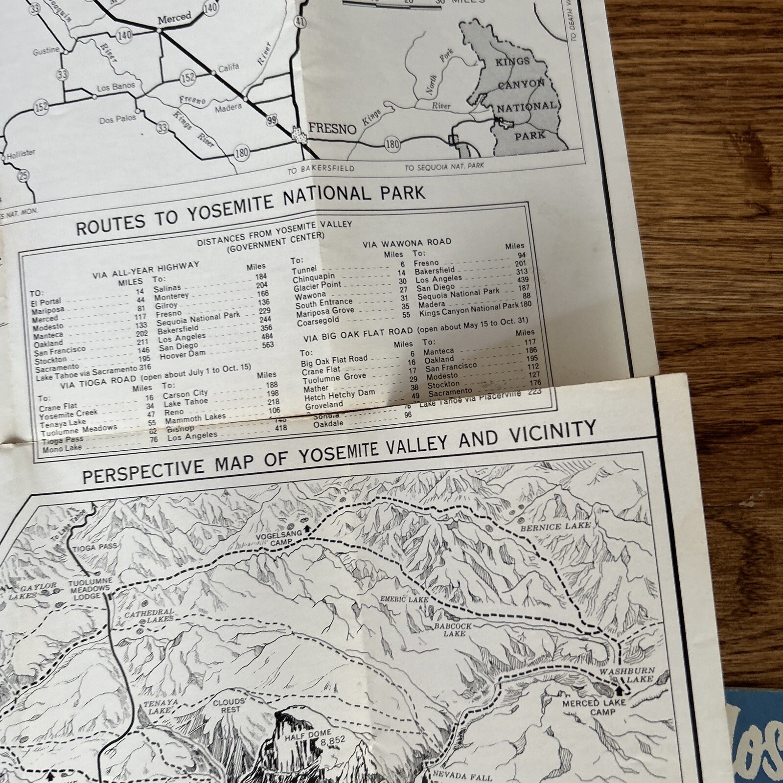 3 Vintage 1952 – Yosemite National Park California – Souvenir Brochures
