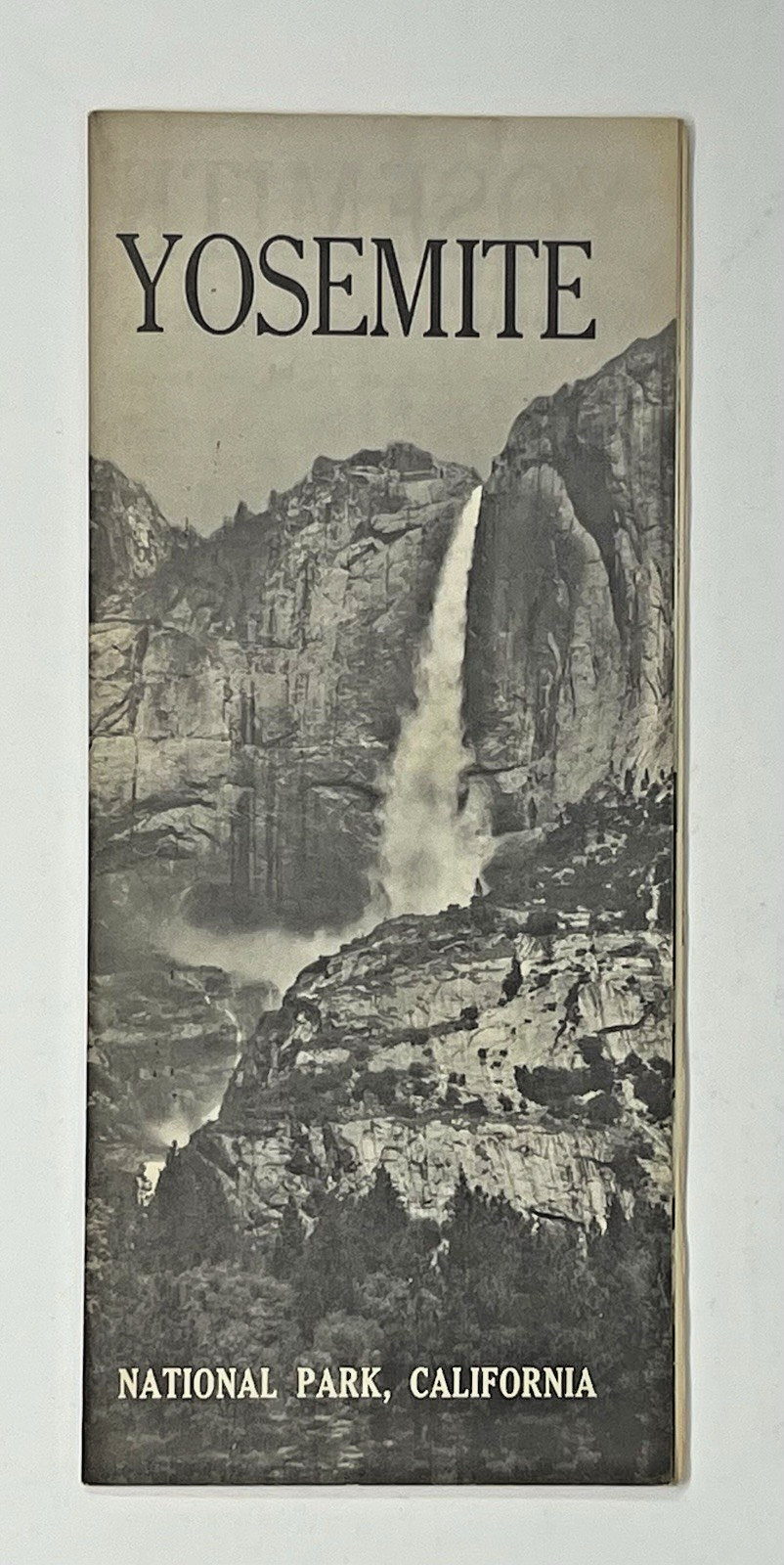 1961 Vintage YOSEMITE NATIONAL PARK Travel Pamphlet Map, Book/Foldout Design