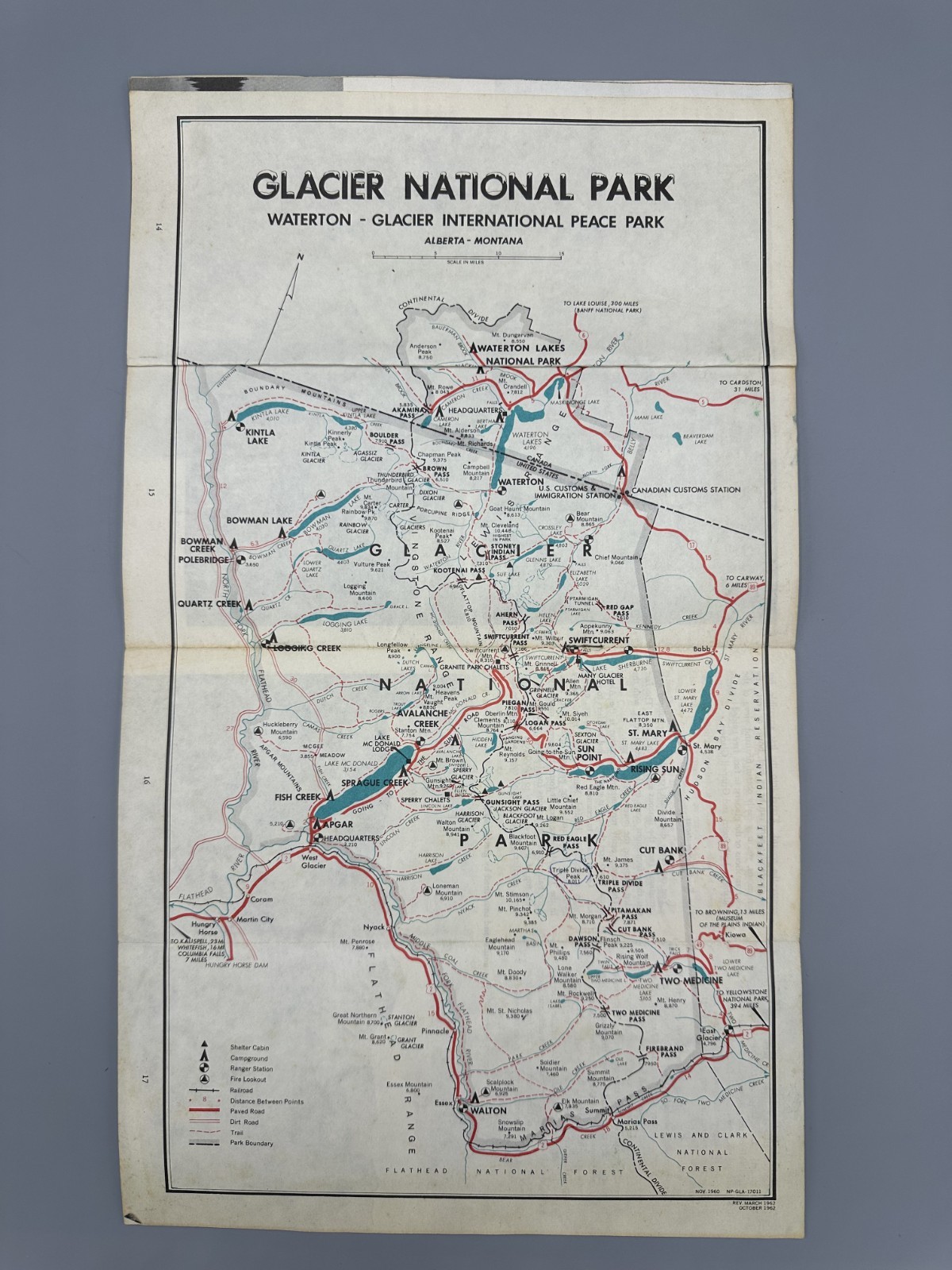 1963 GLACIER NATIONAL PARK Brochure with MAP