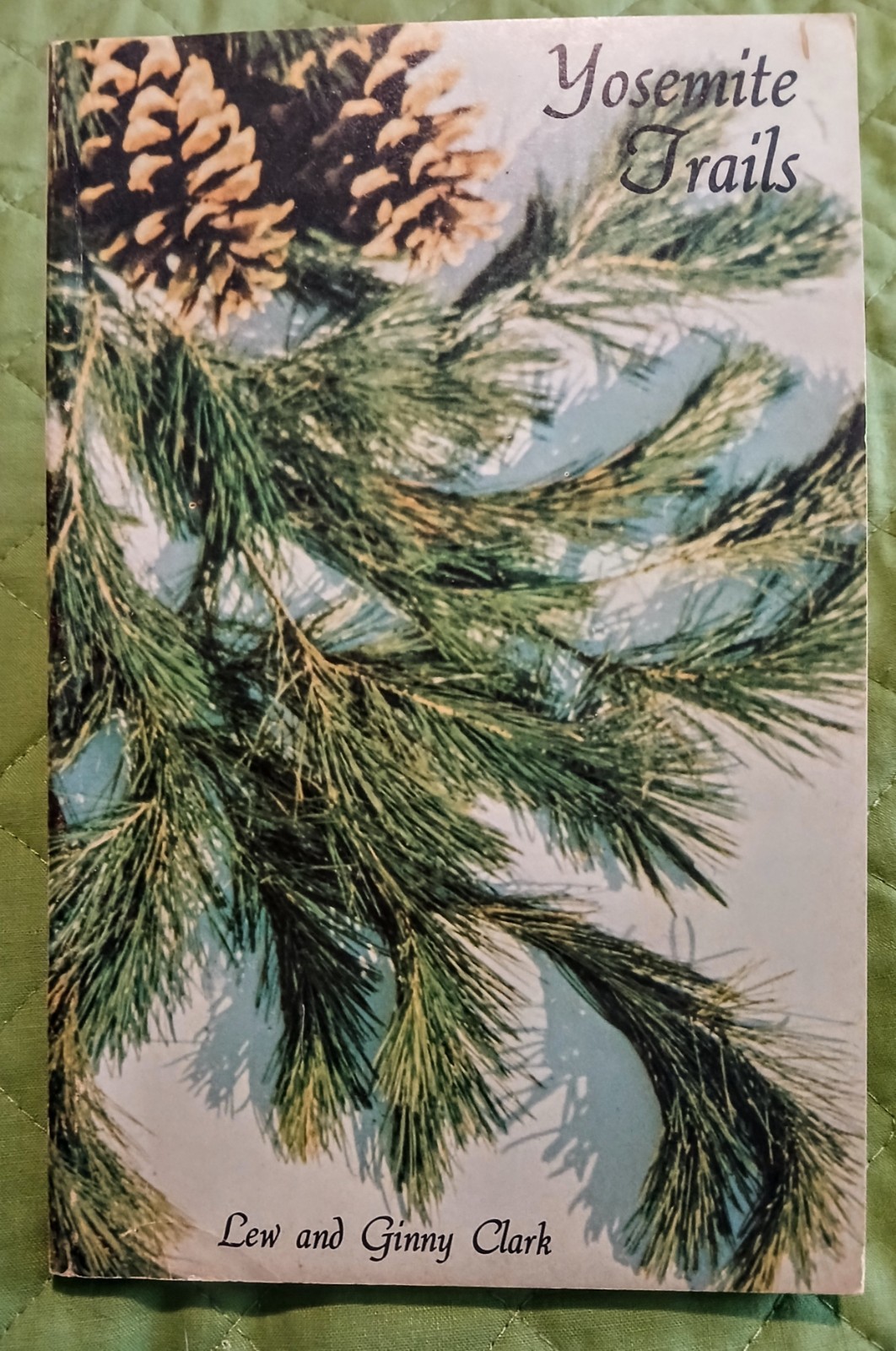 Yosemite National Park books from the 1970s – Lot of 3